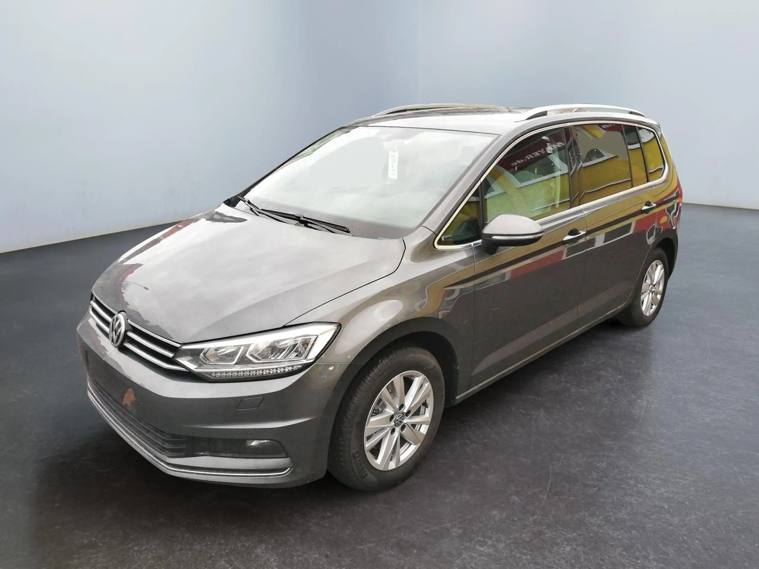 Volkswagen - Touran