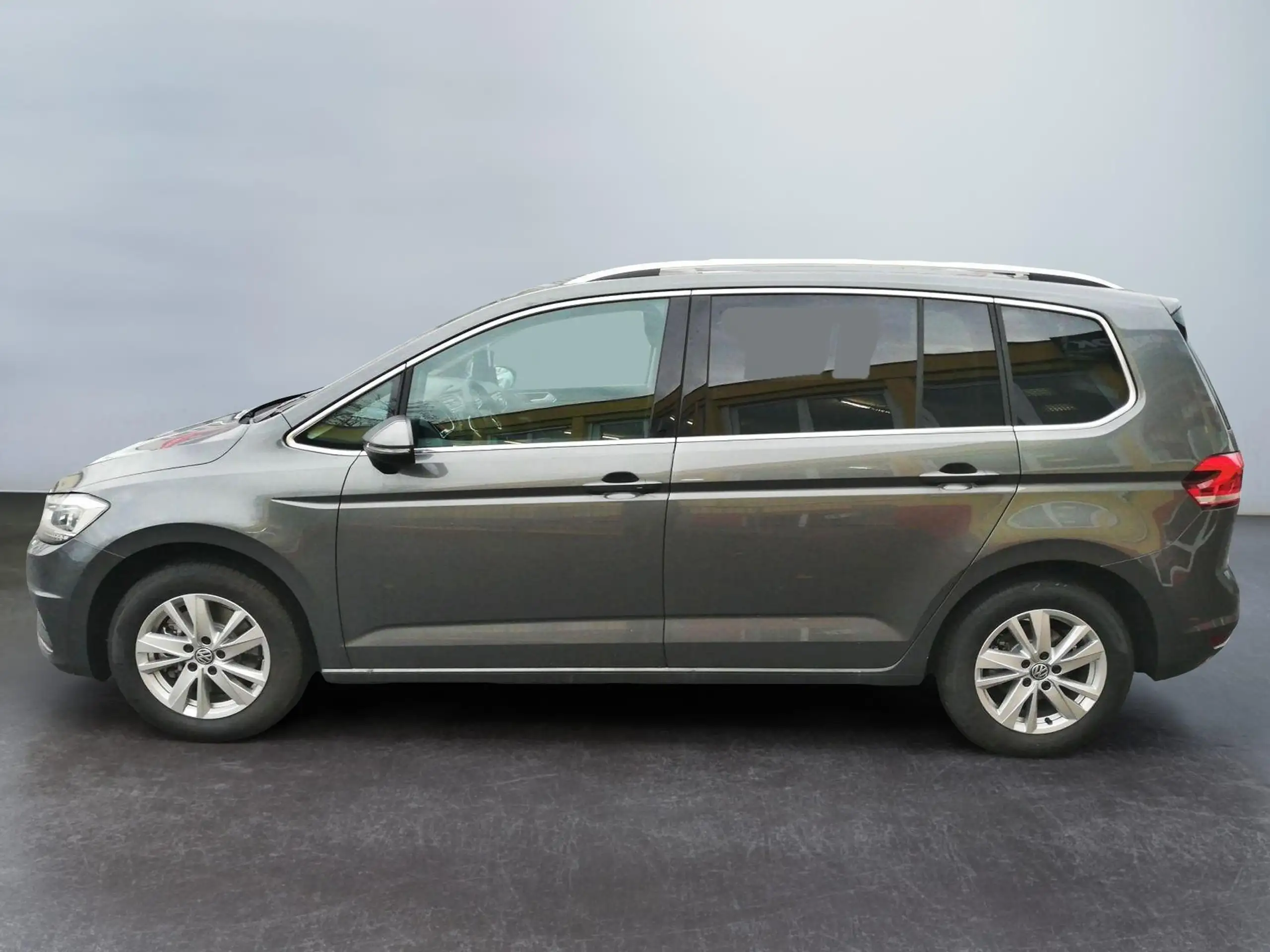 Volkswagen - Touran