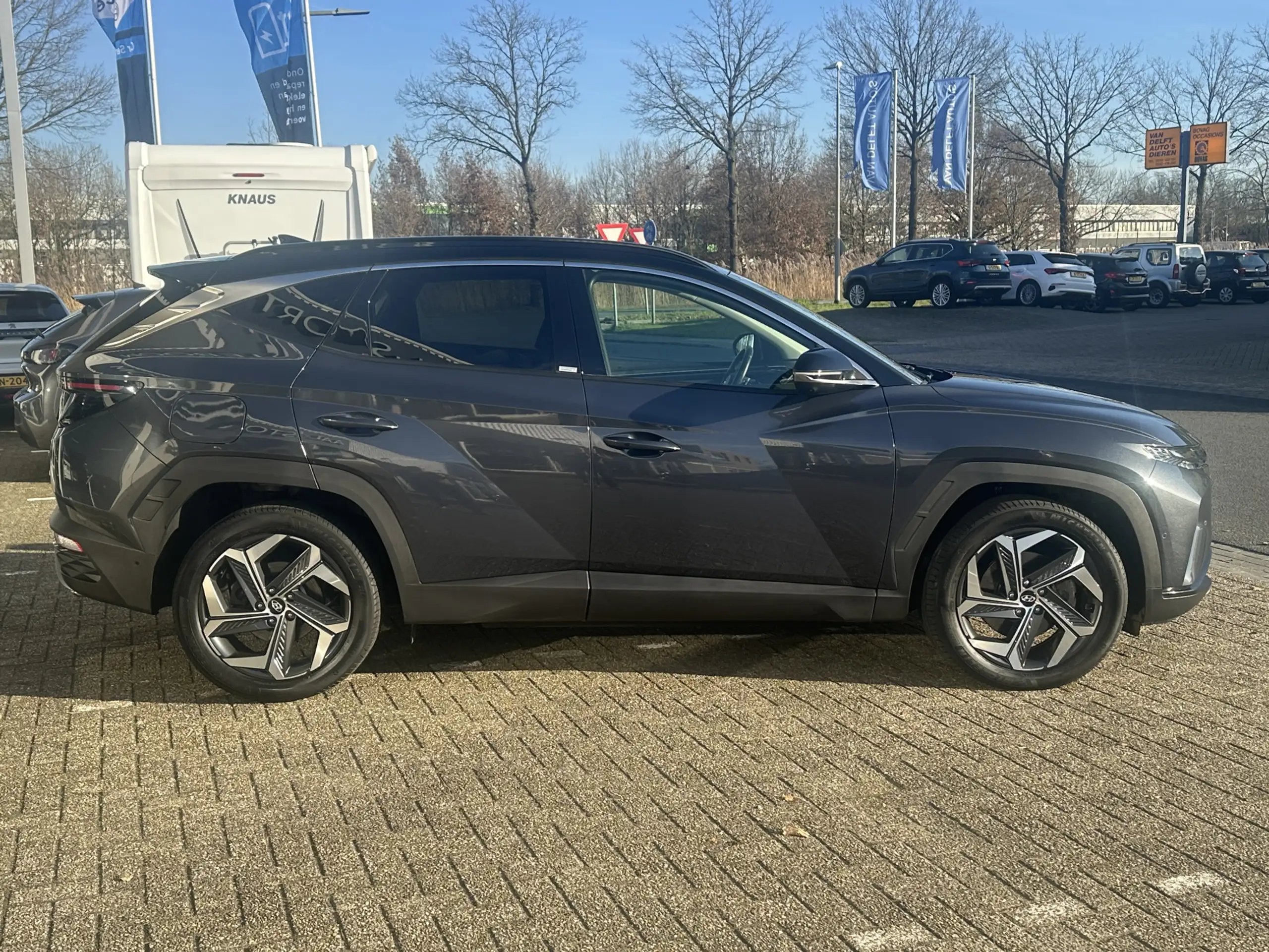 Hyundai - TUCSON