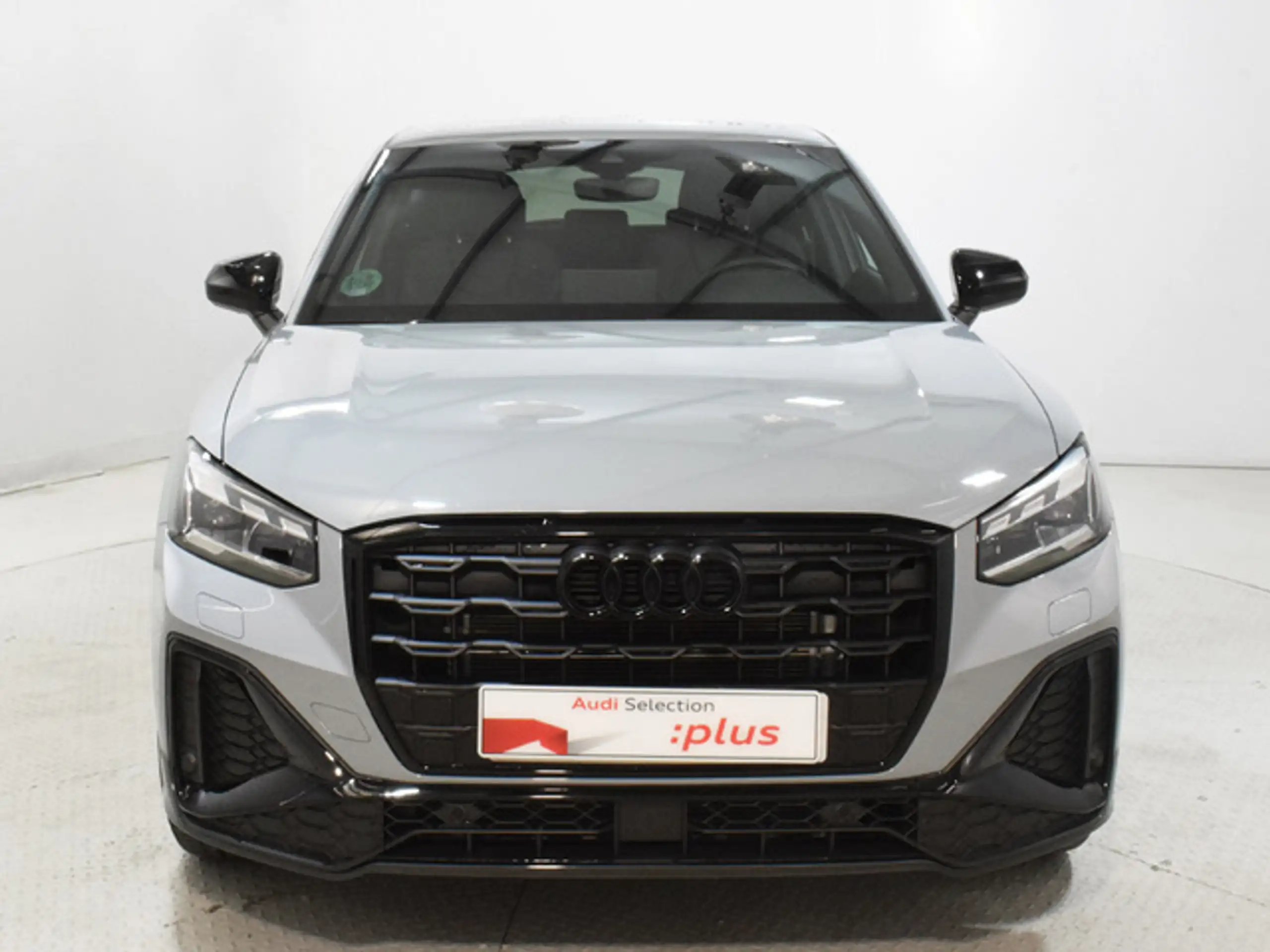 Audi - Q2