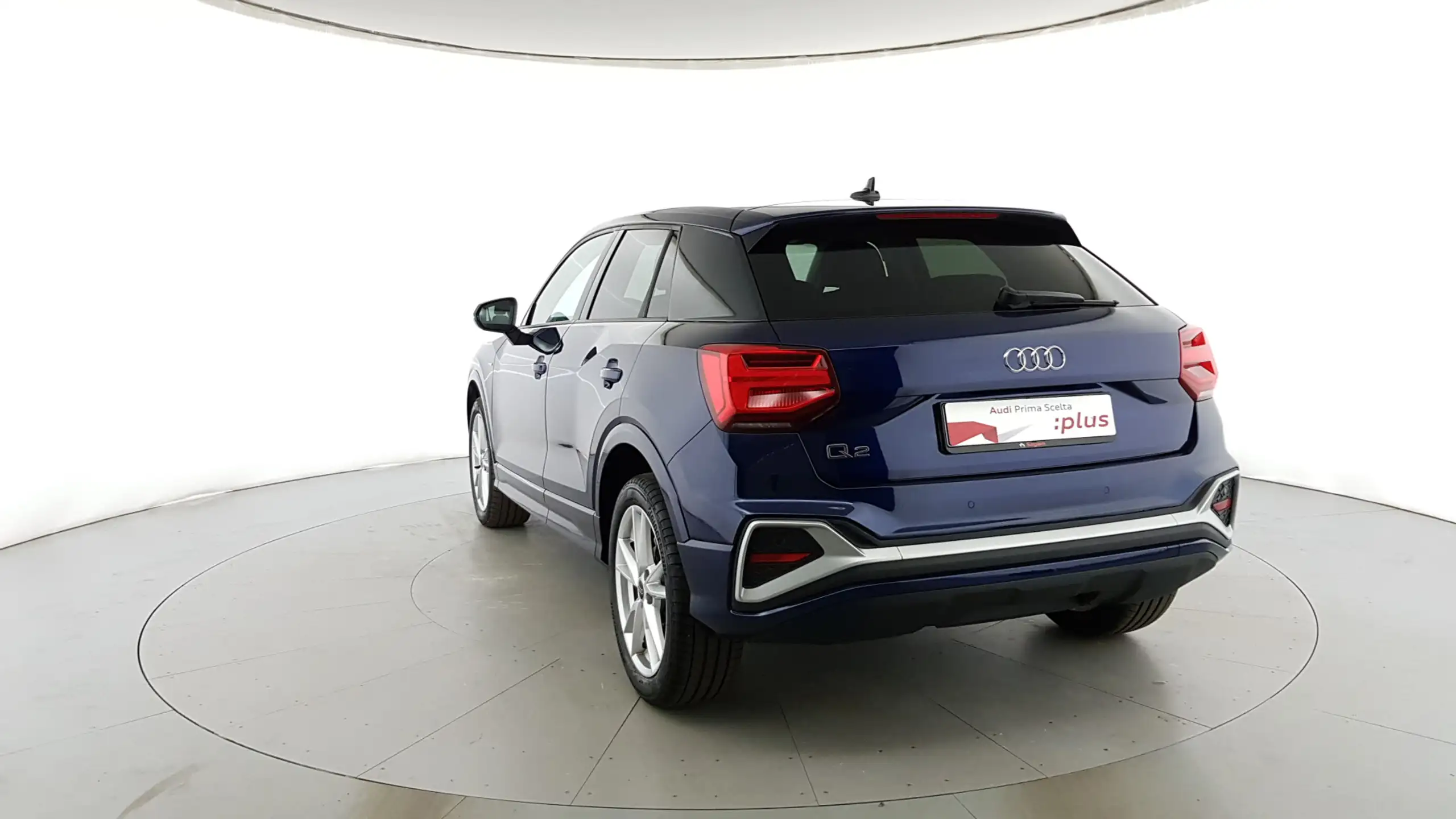 Audi - Q2