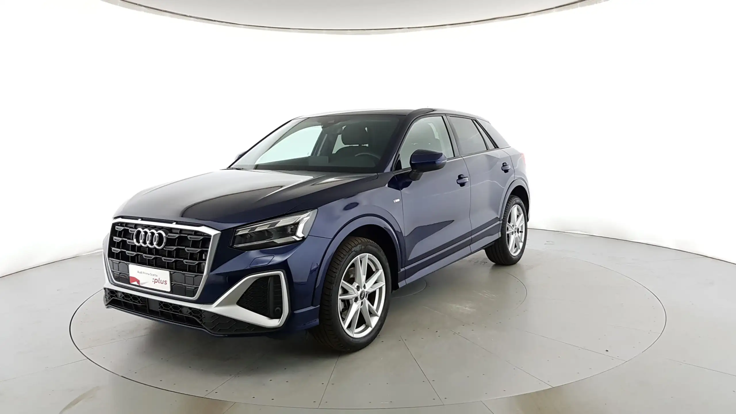 Audi - Q2