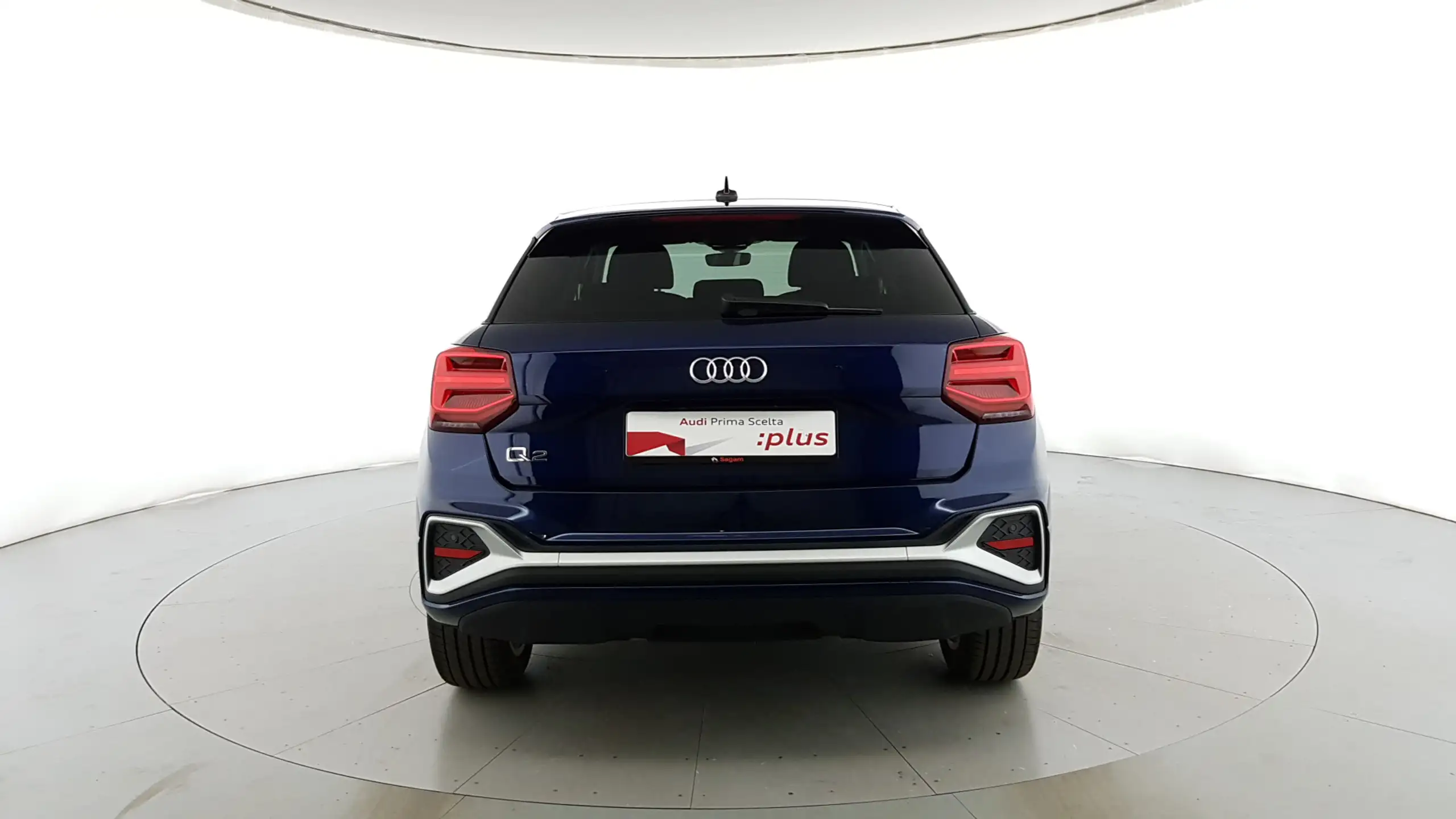 Audi - Q2