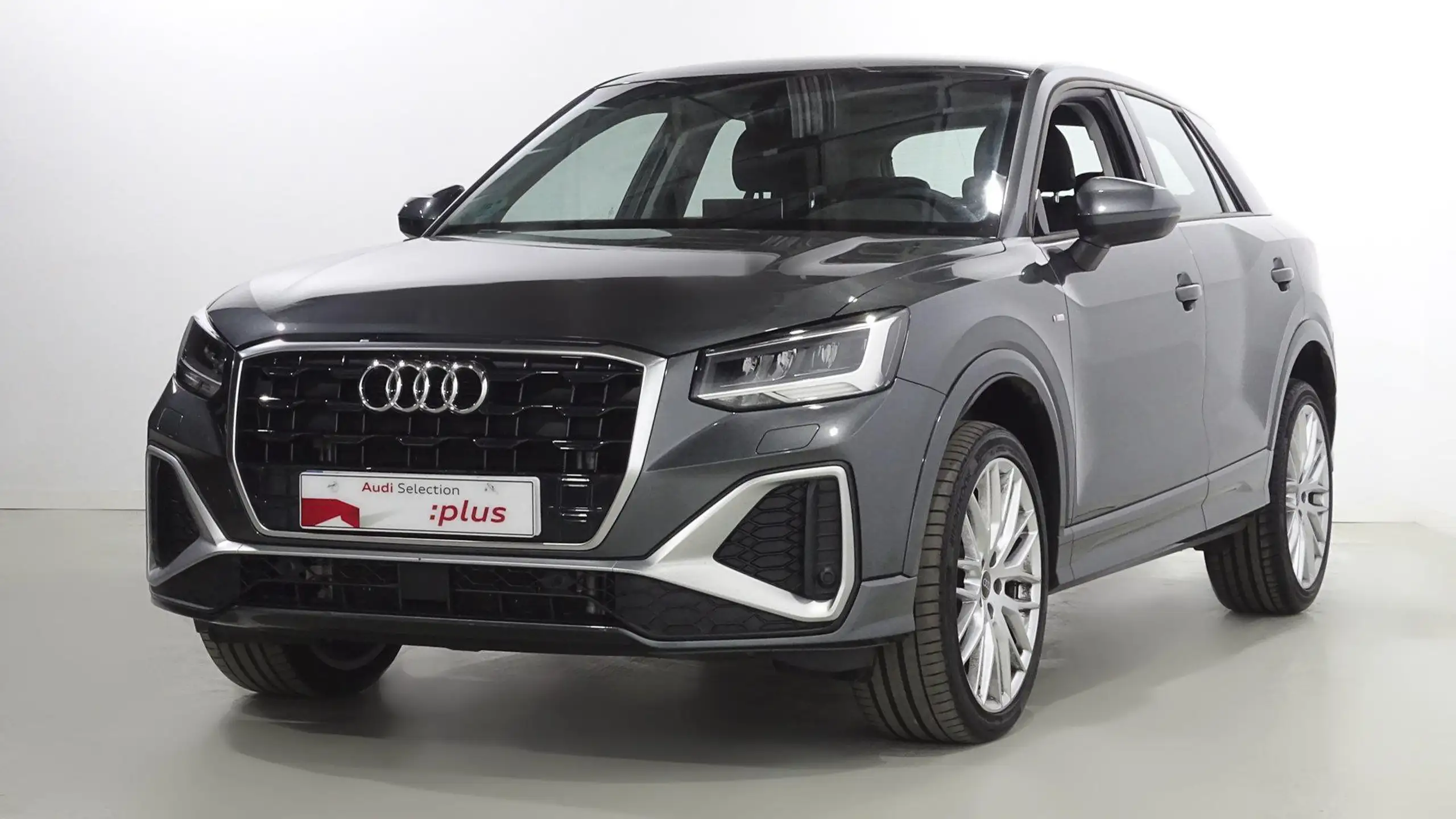 Audi - Q2