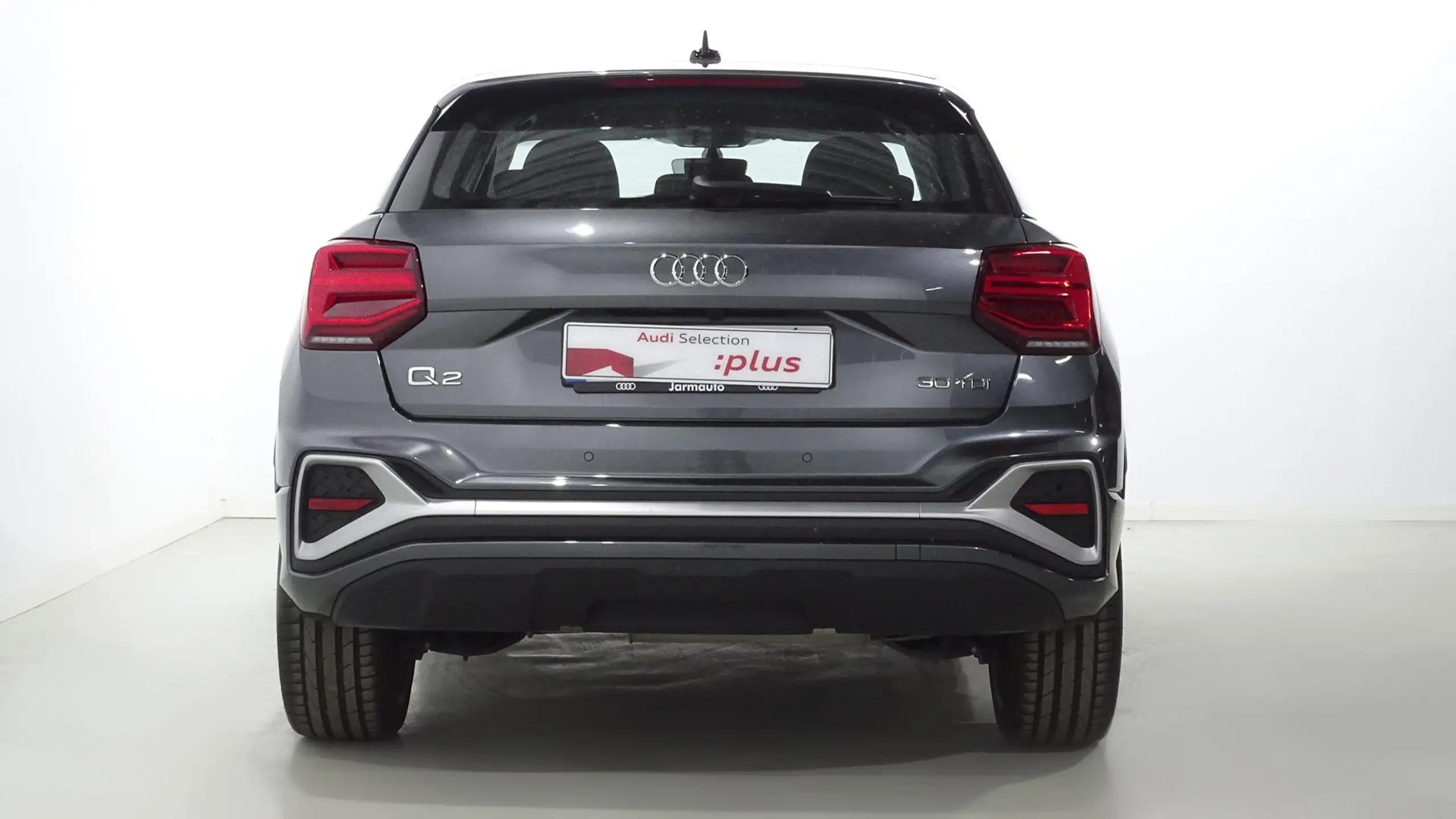 Audi - Q2