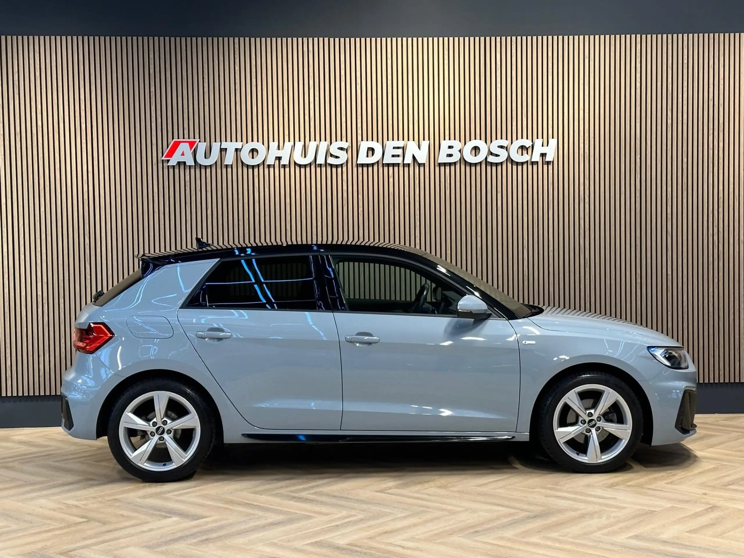 Audi - A1