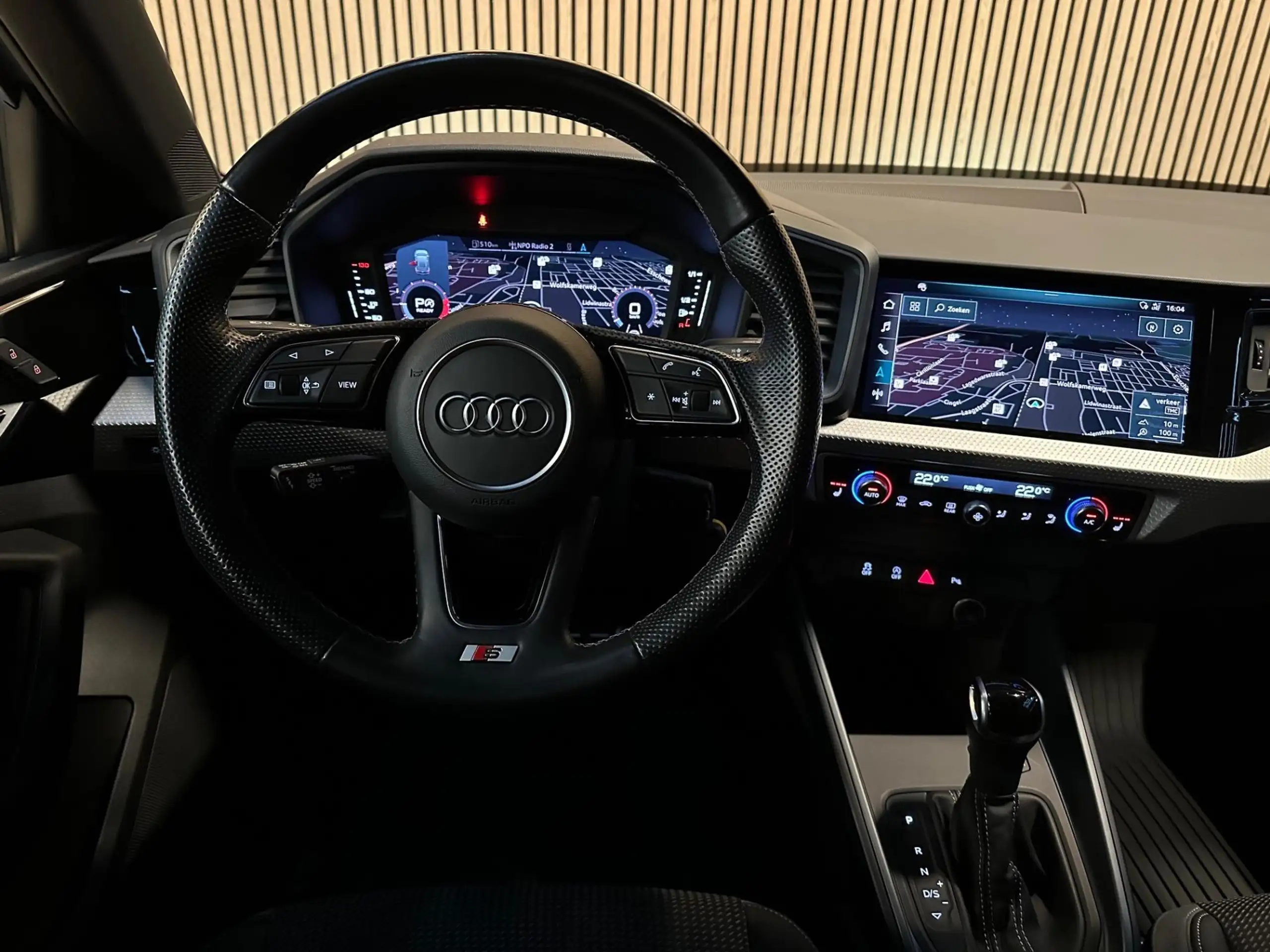 Audi - A1