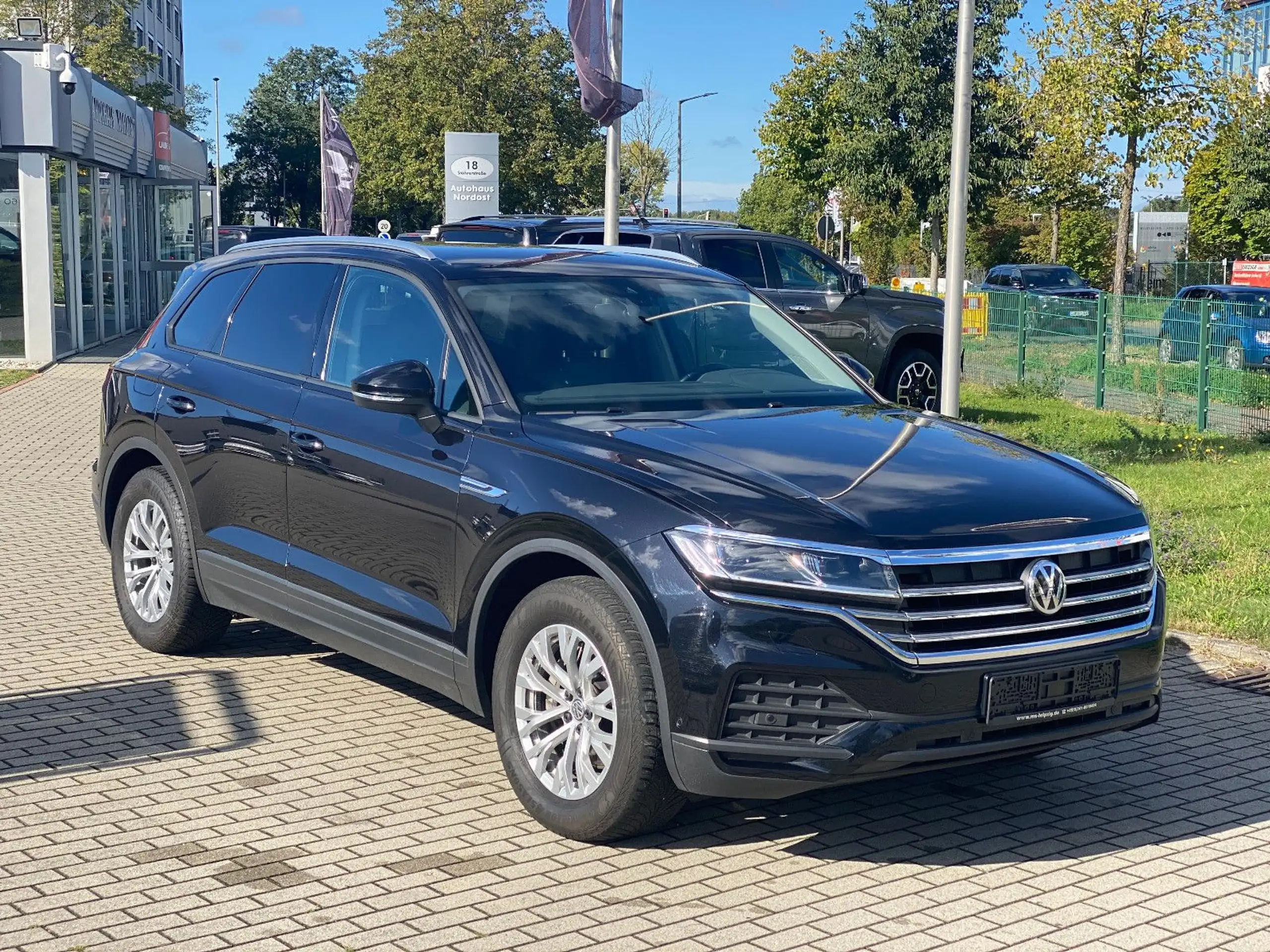 Volkswagen - Touareg