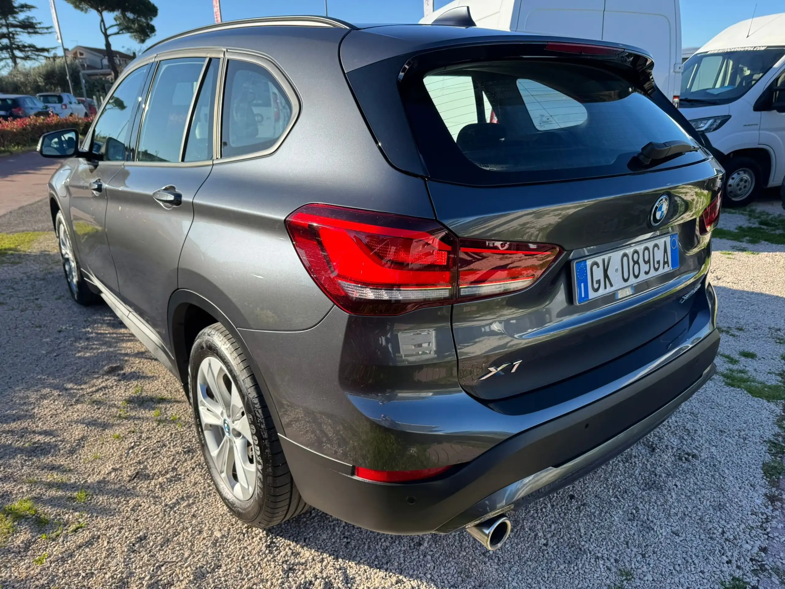 BMW - X1