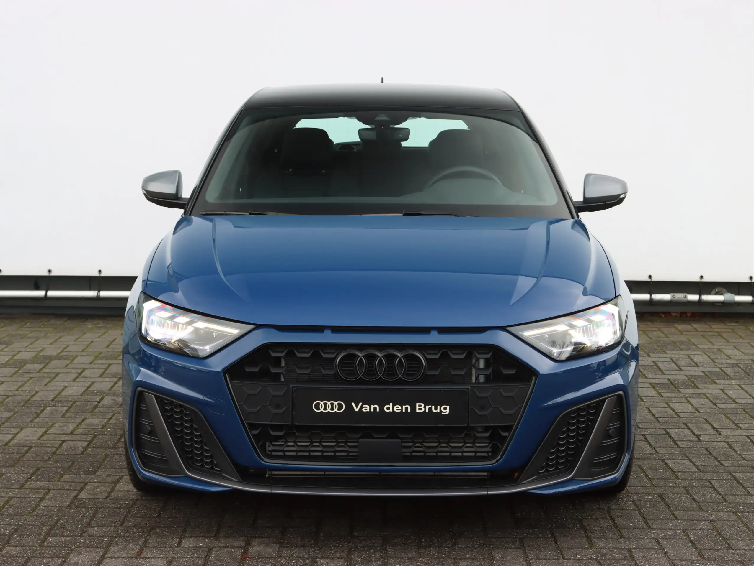 Audi - A1