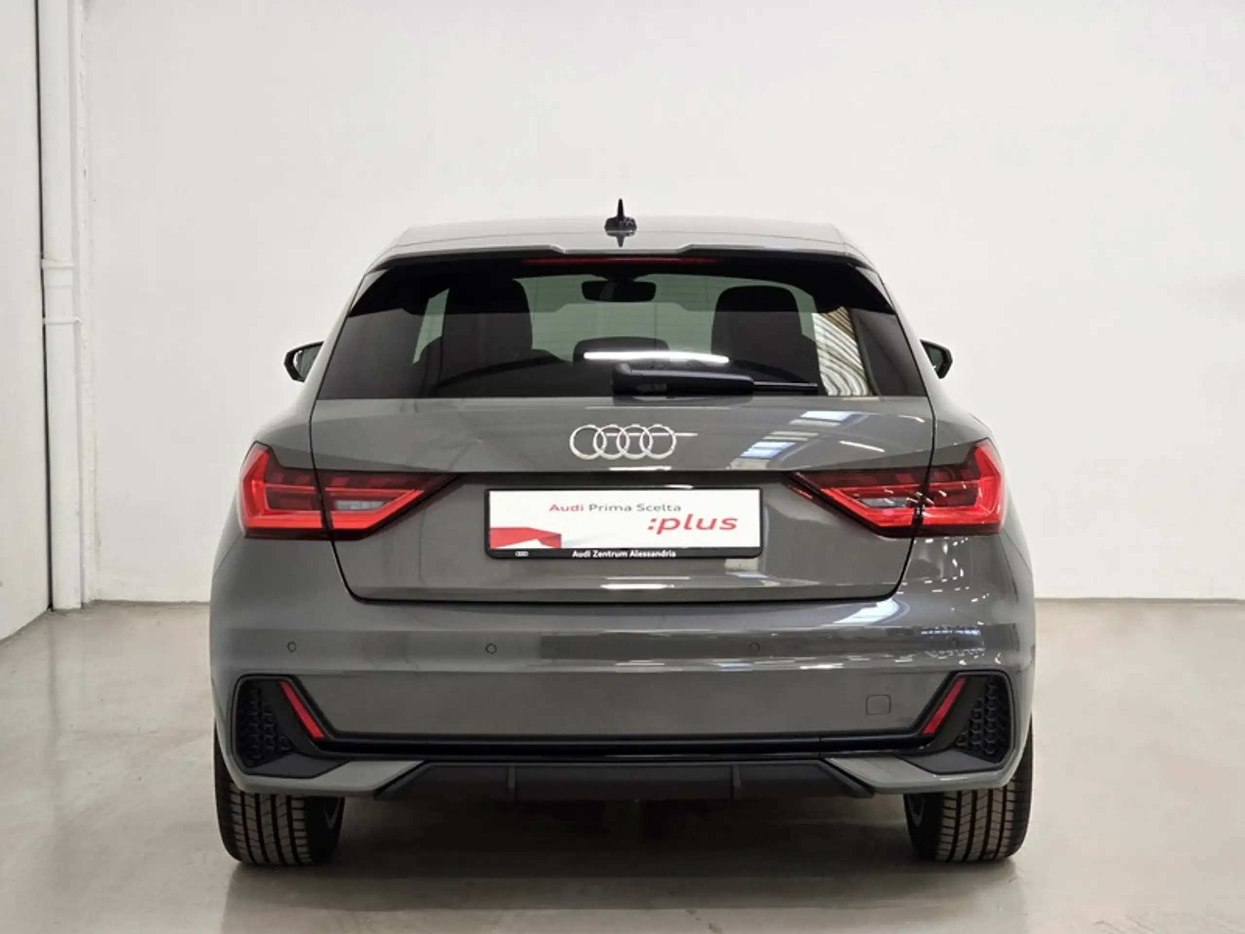 Audi - A1