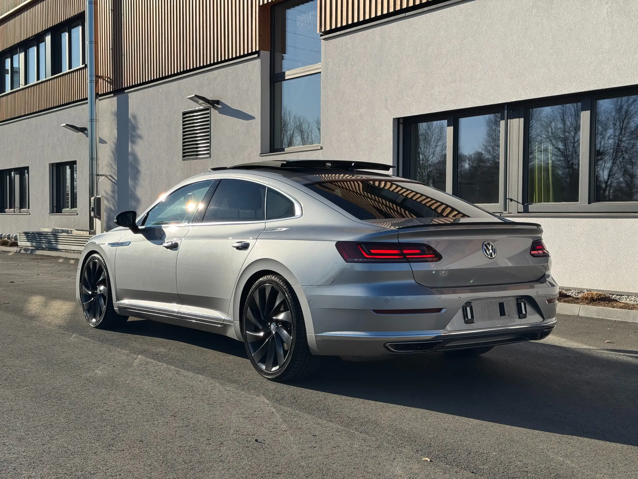 Volkswagen - Arteon