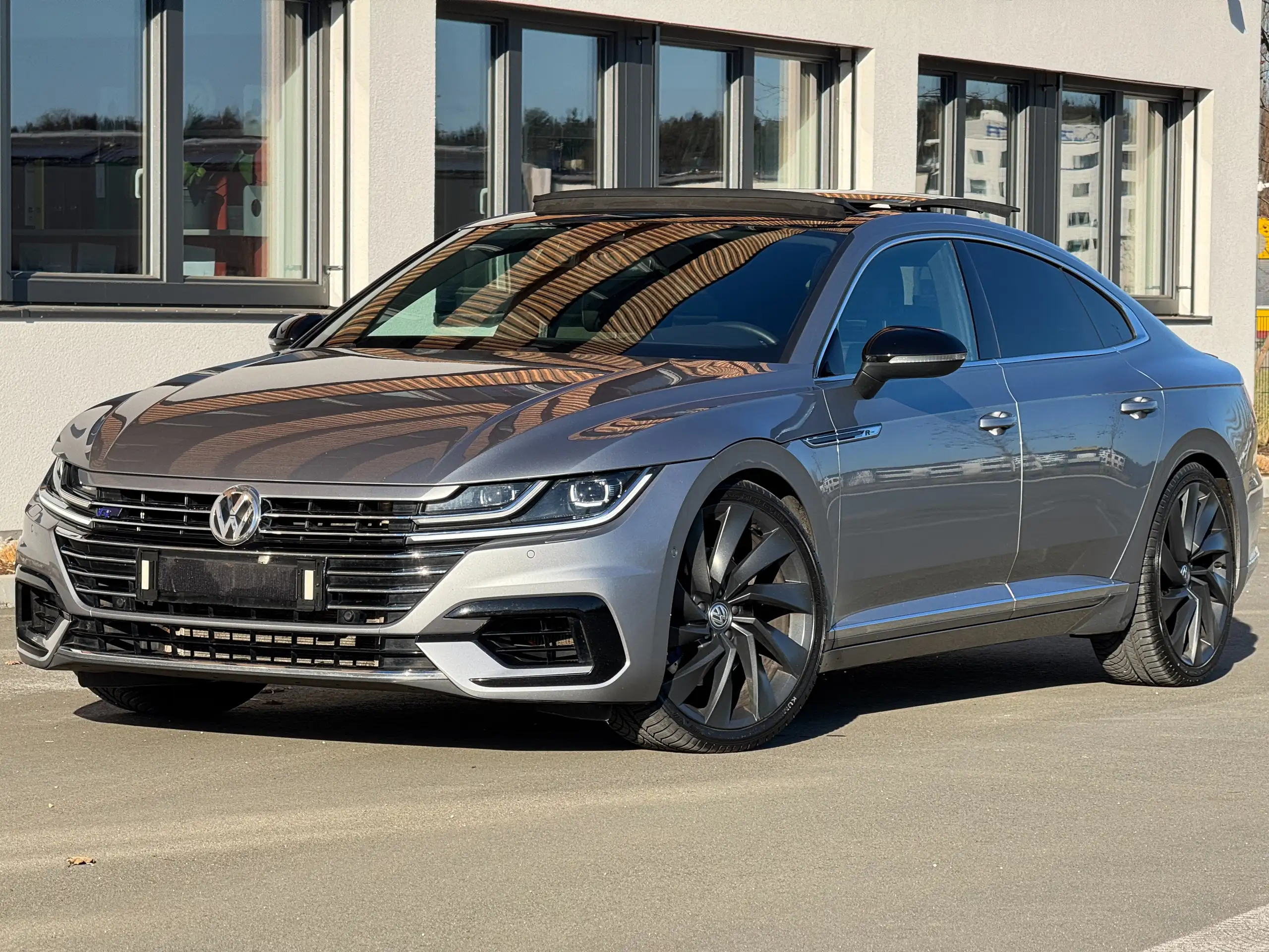 Volkswagen - Arteon