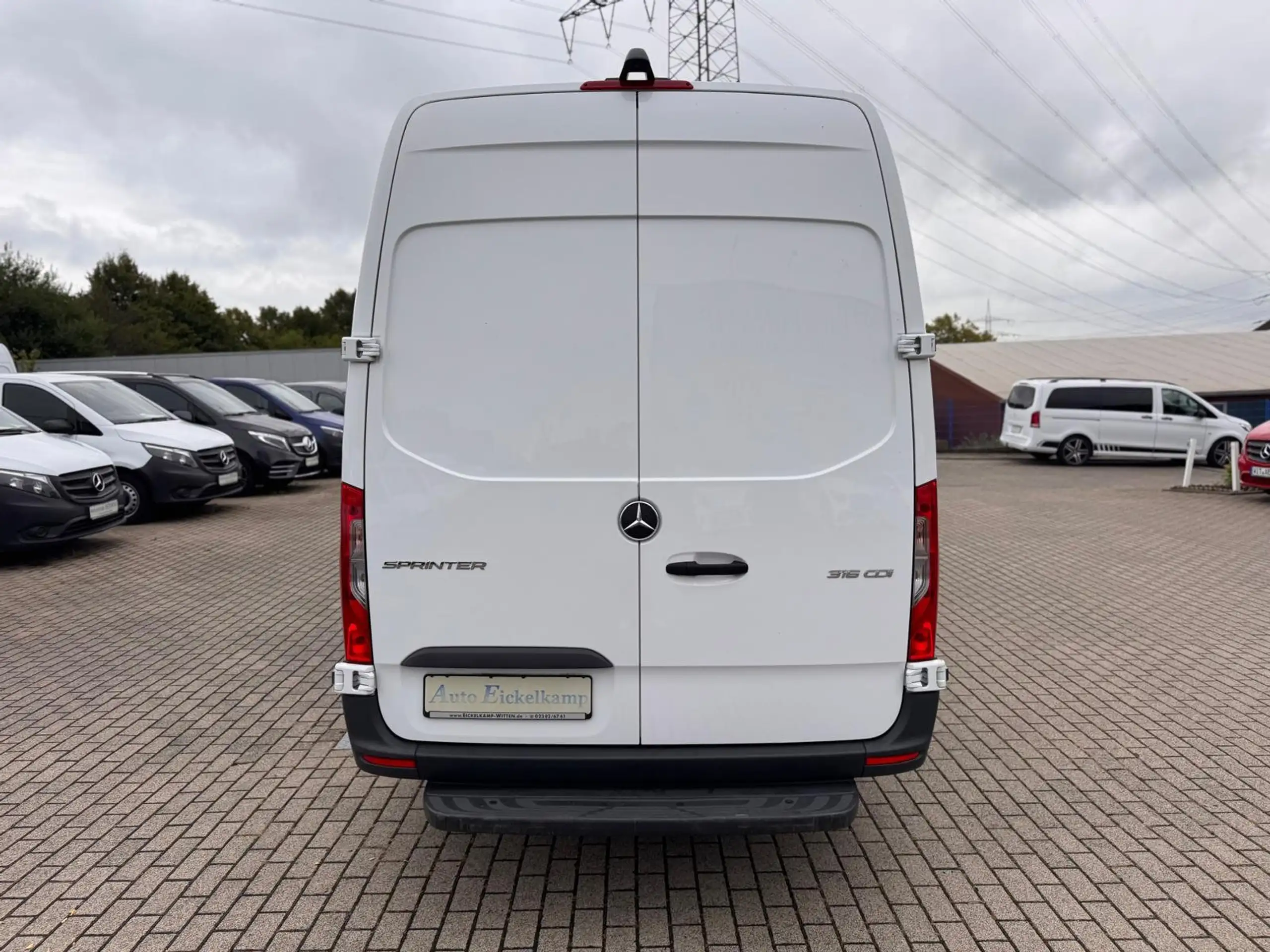 Mercedes-Benz - Sprinter