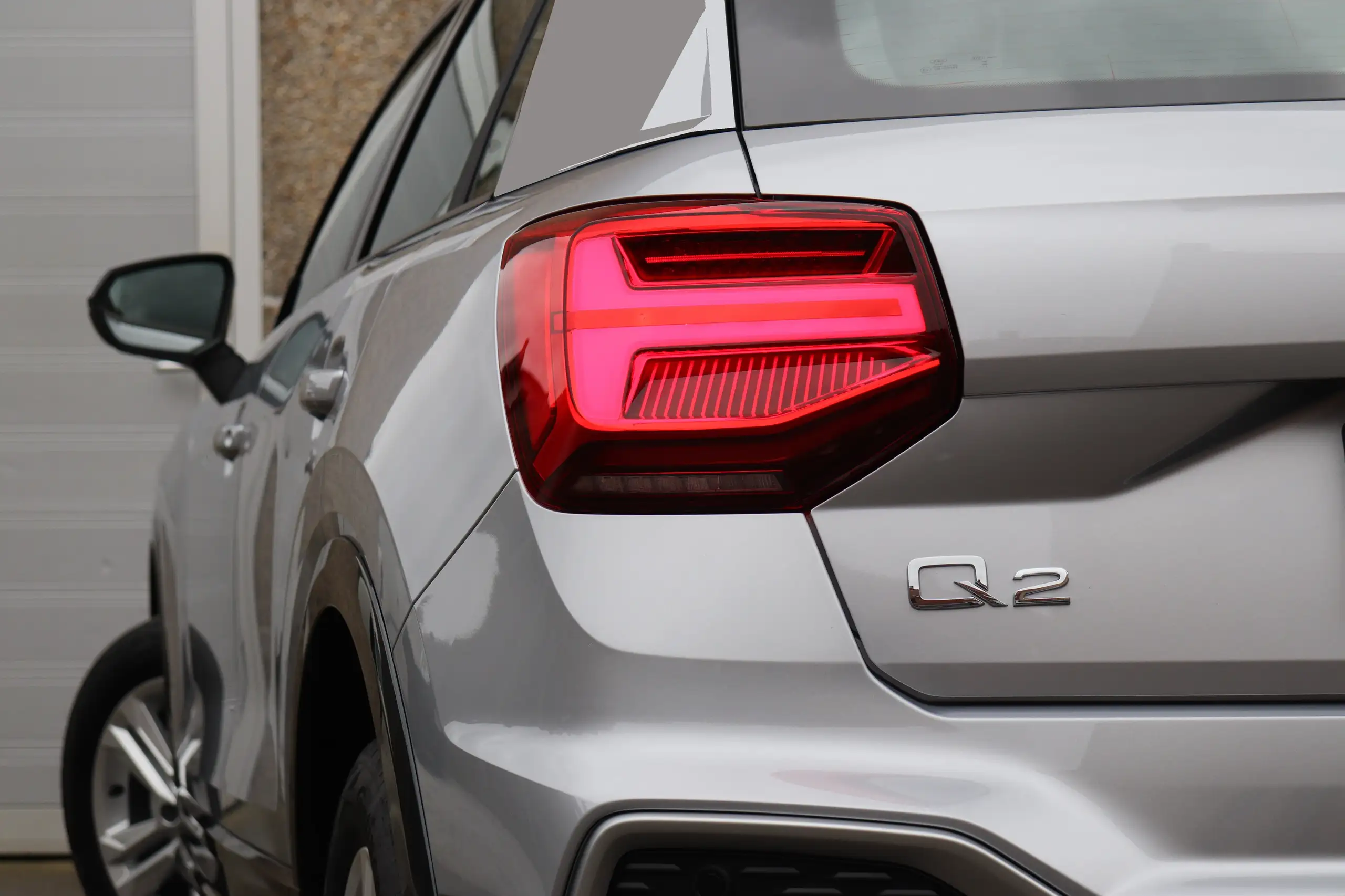 Audi - Q2