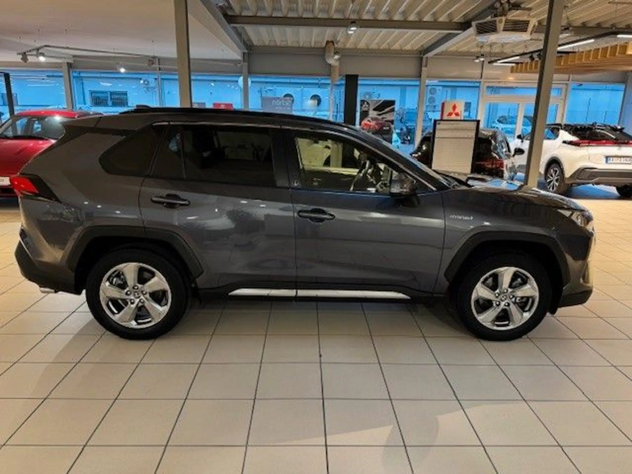 Toyota - RAV 4