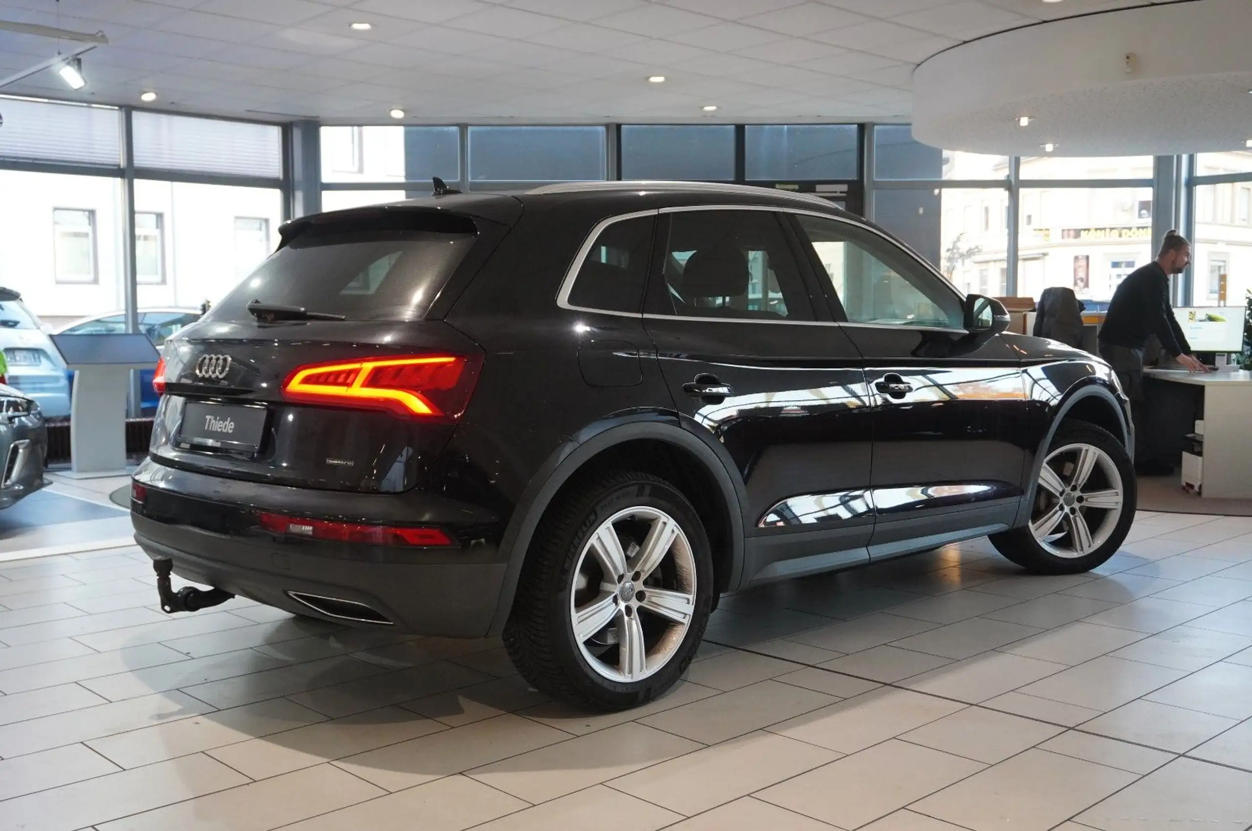 Audi - Q5