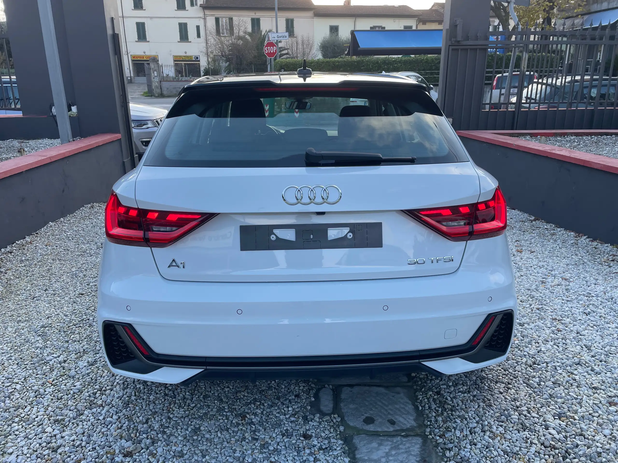 Audi - A1