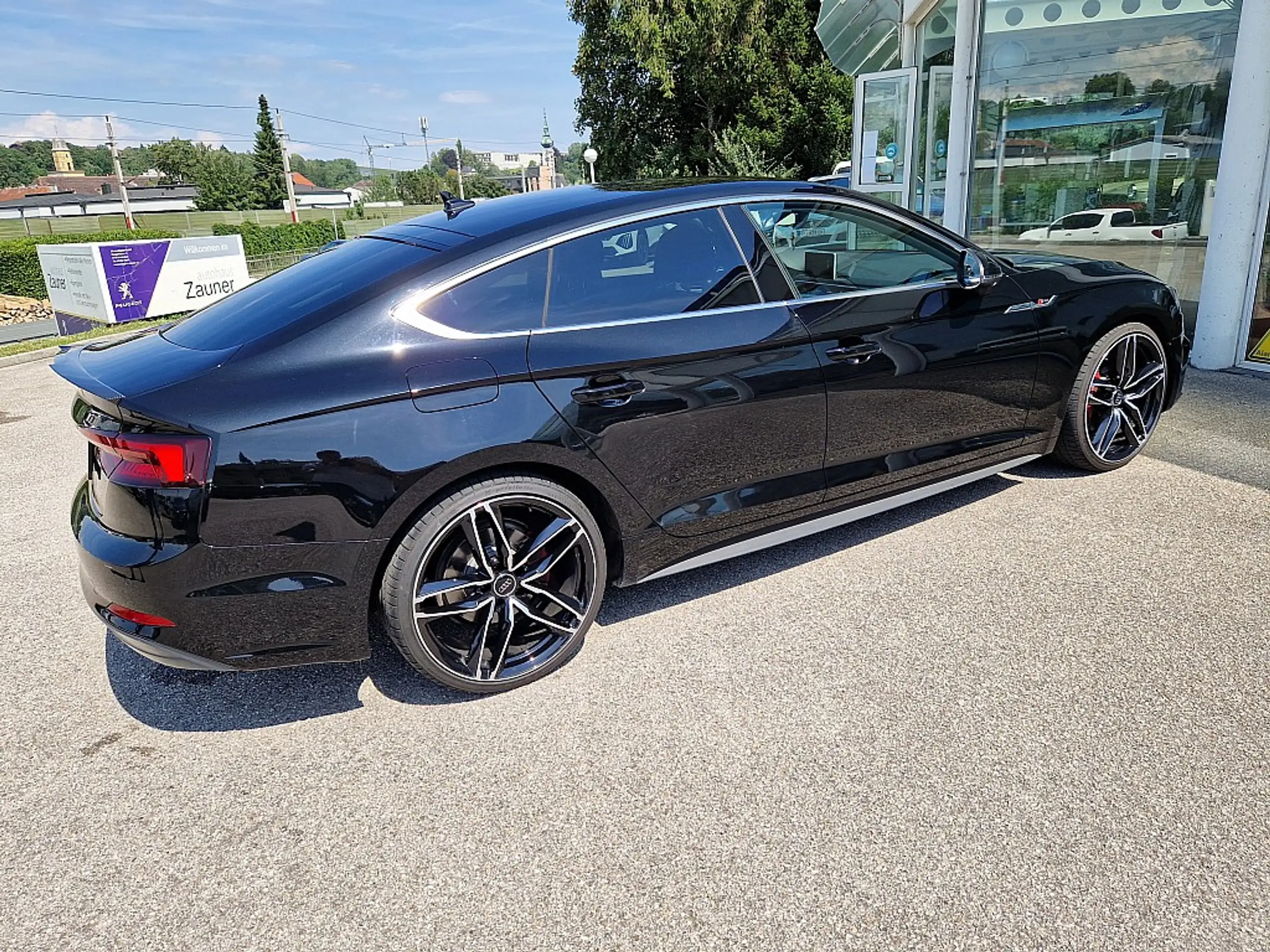 Audi - A5