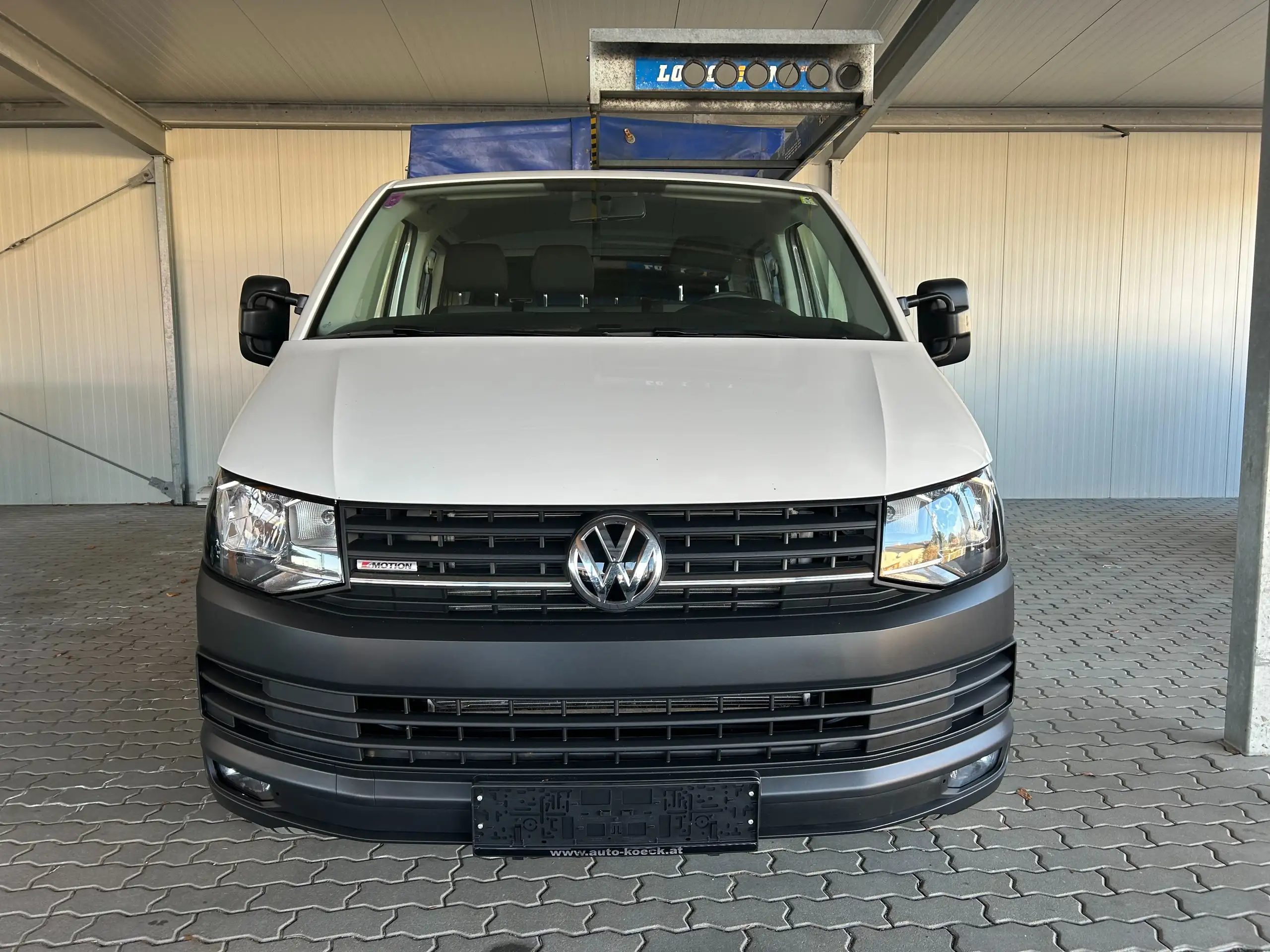 Volkswagen - T6 Transporter