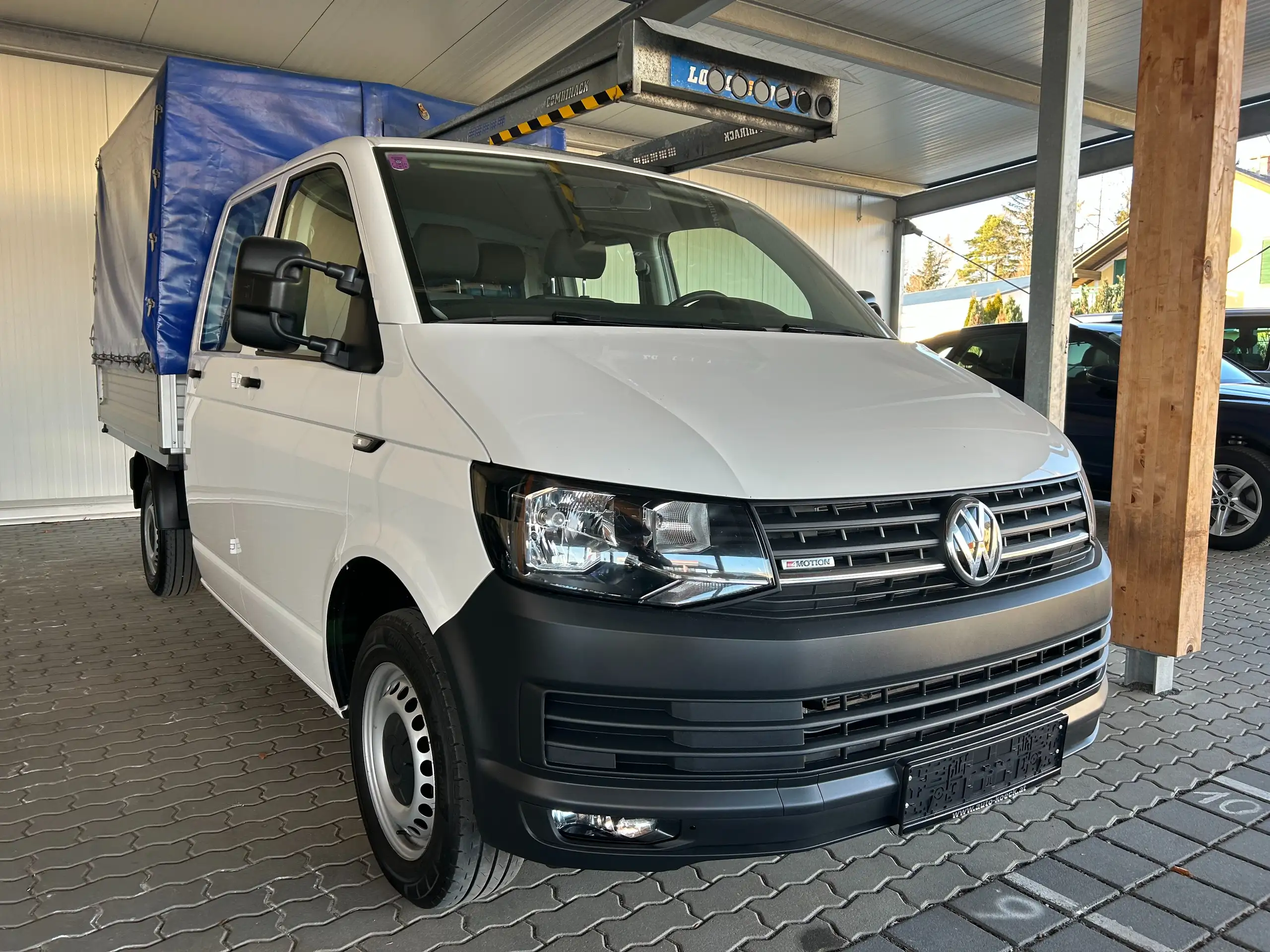 Volkswagen - T6 Transporter