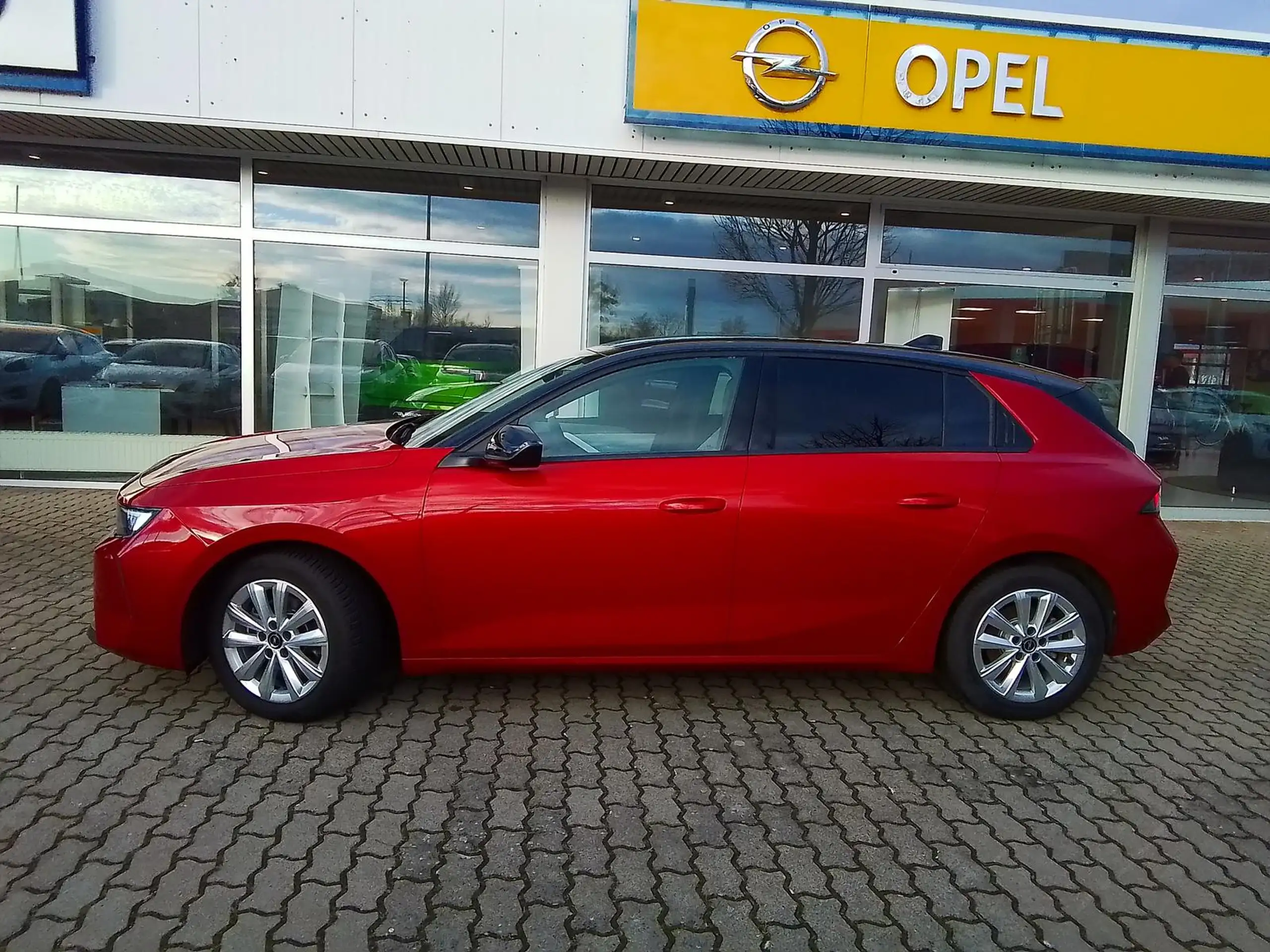 Opel - Astra