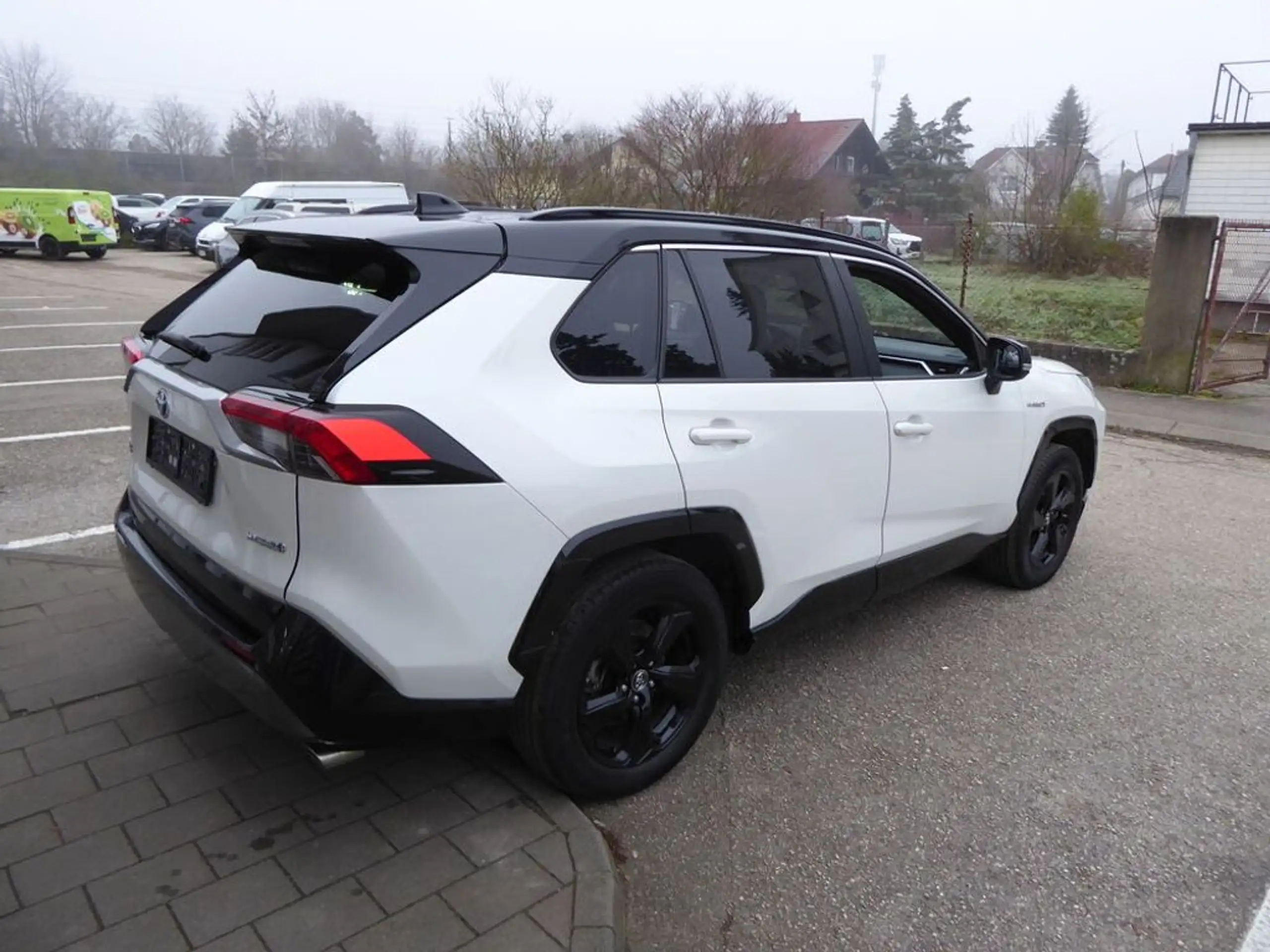 Toyota - RAV 4