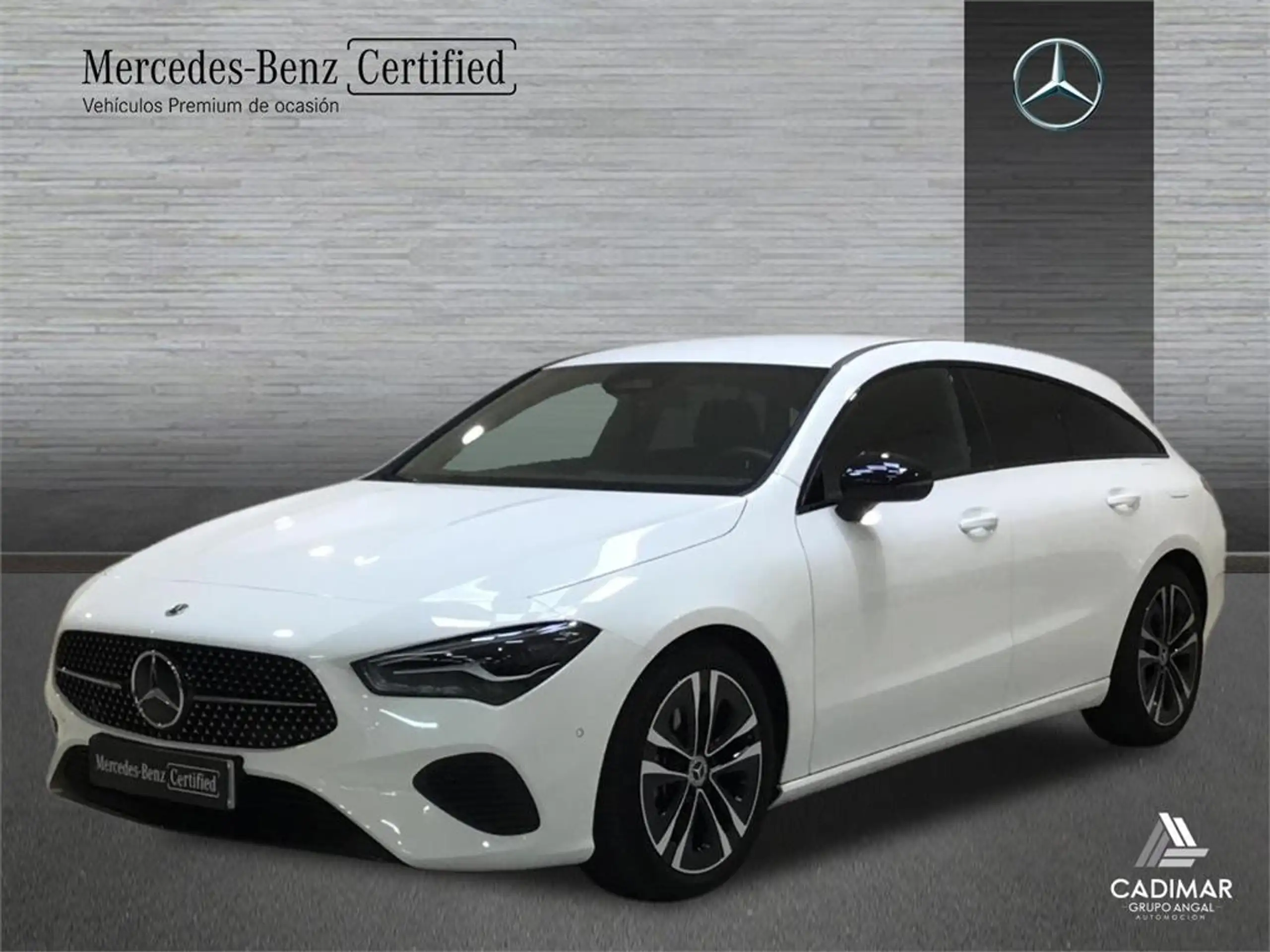 Mercedes-Benz CLA 200 2023