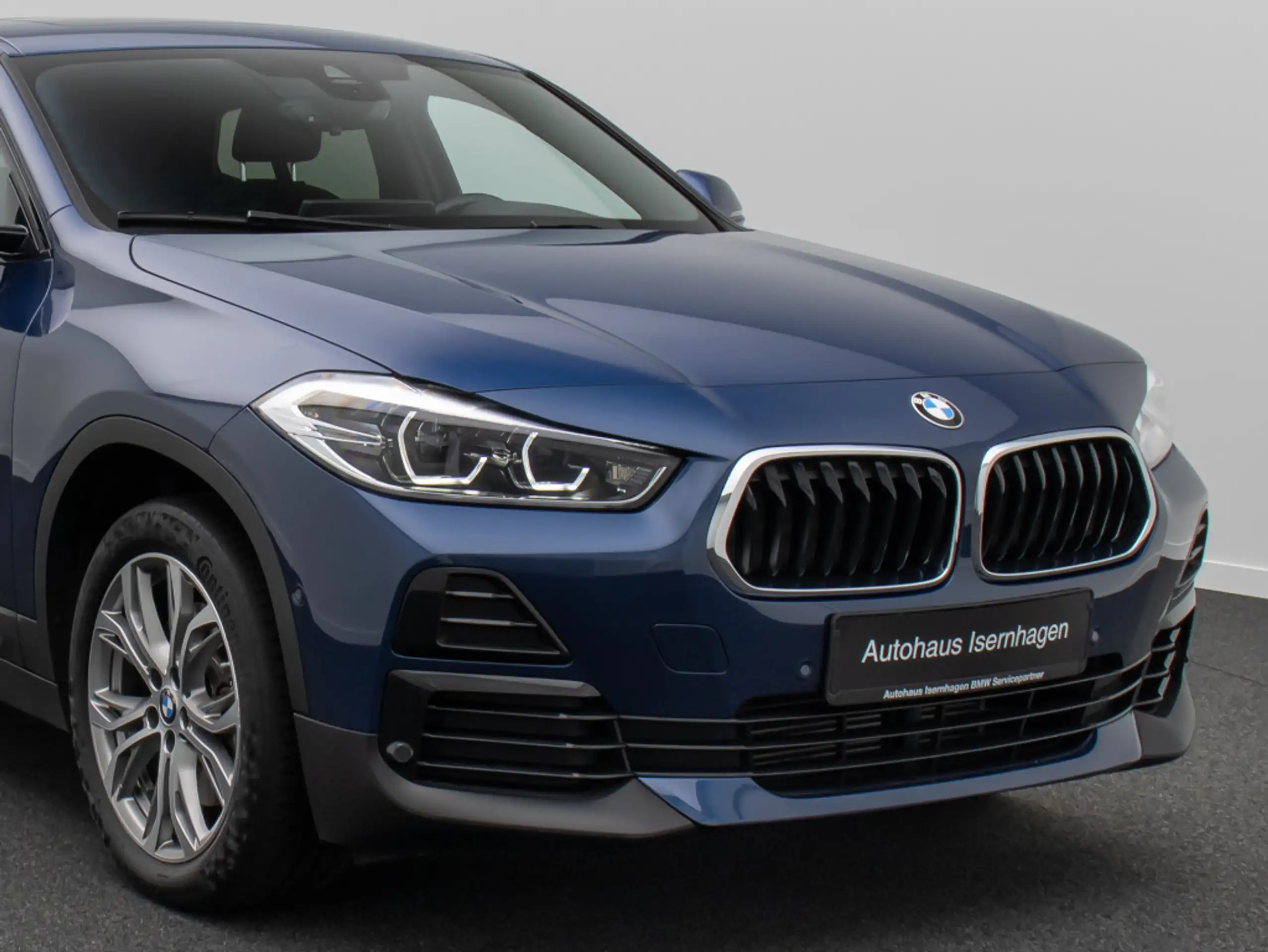 BMW - X2