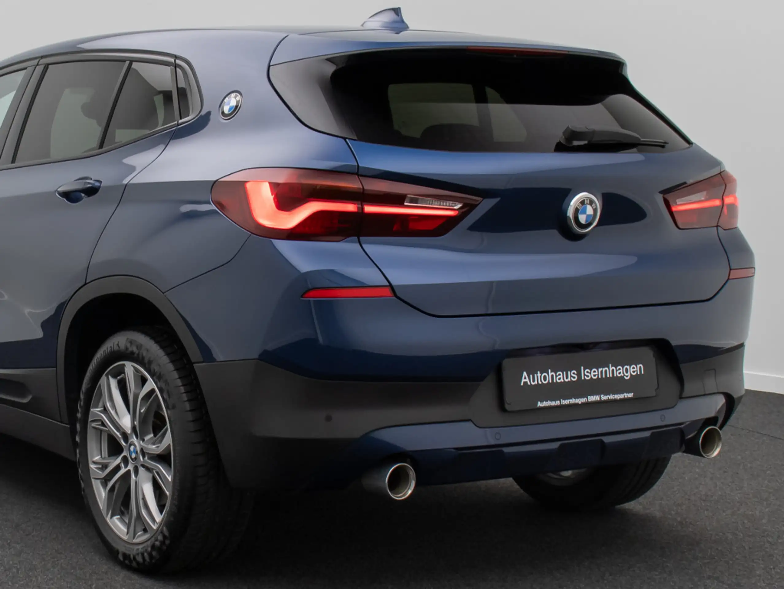 BMW - X2