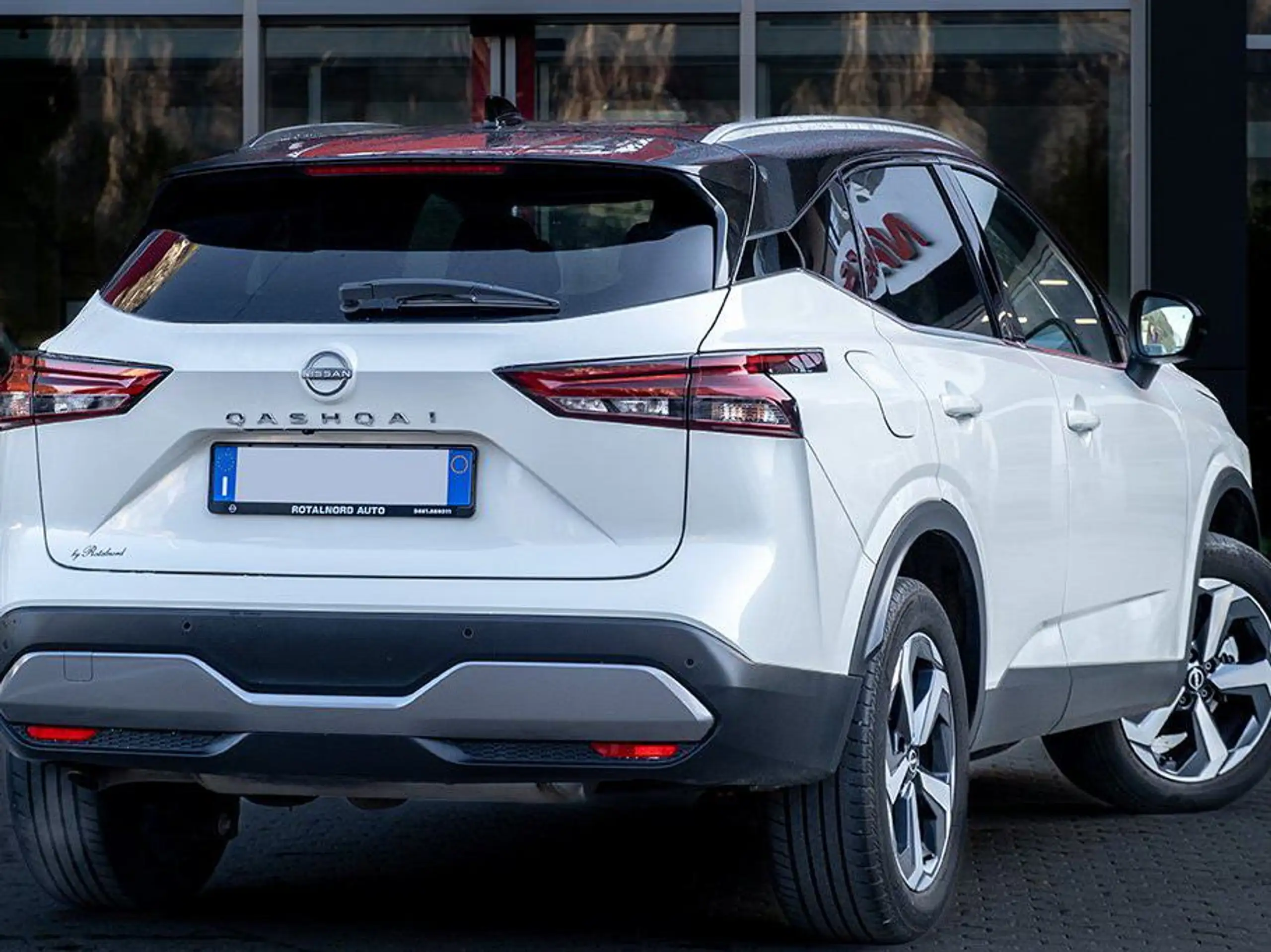 Nissan - Qashqai