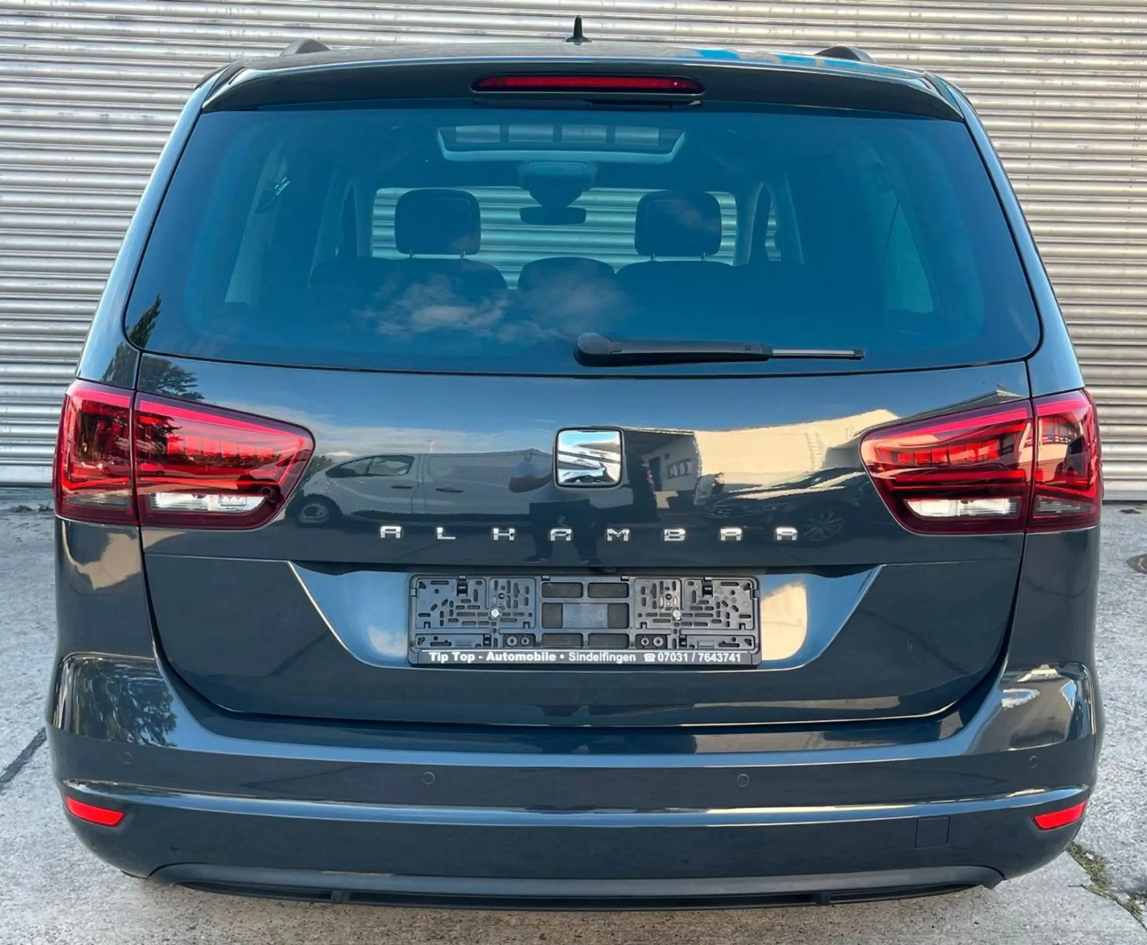 SEAT - Alhambra