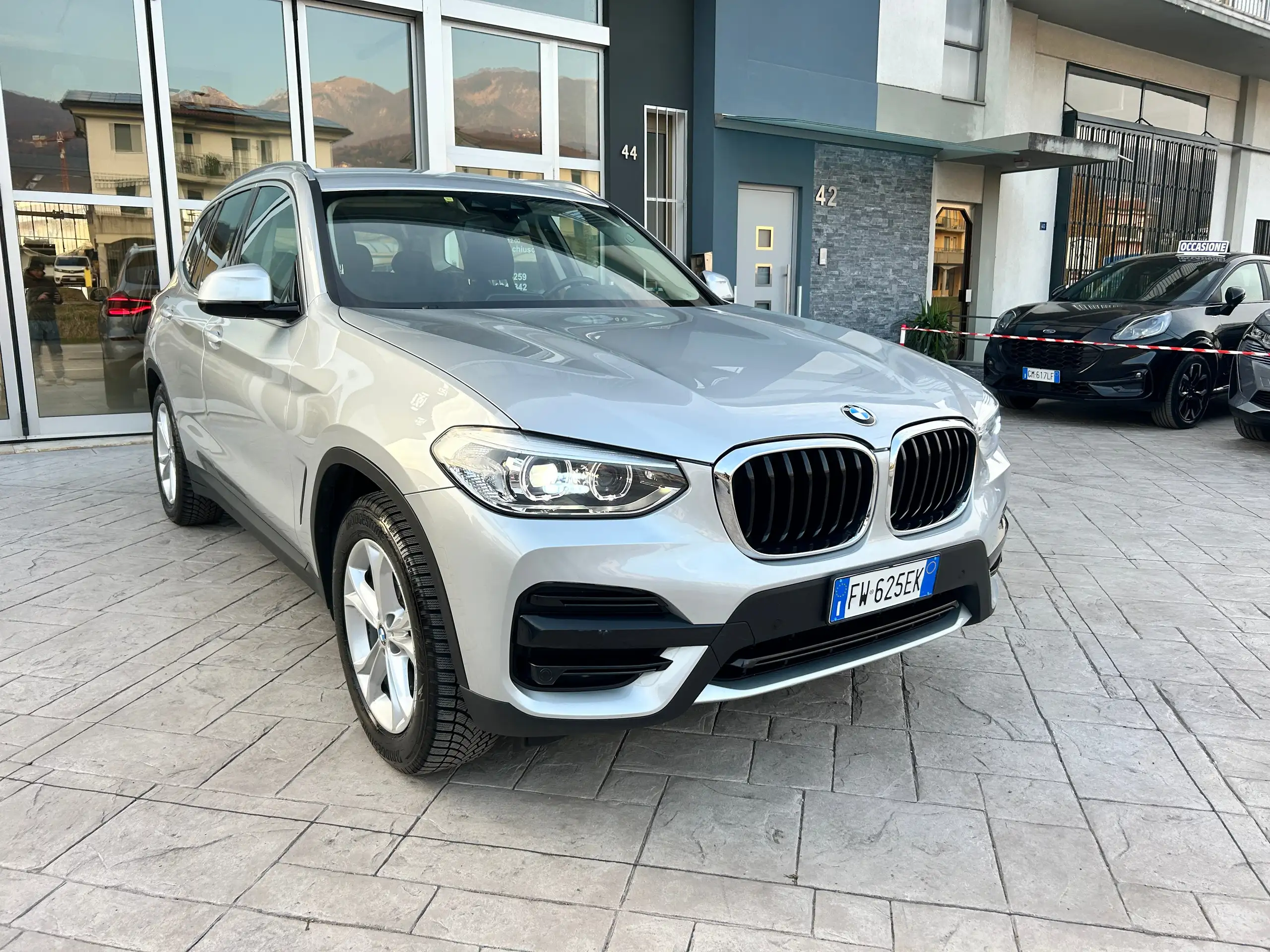 BMW - X3