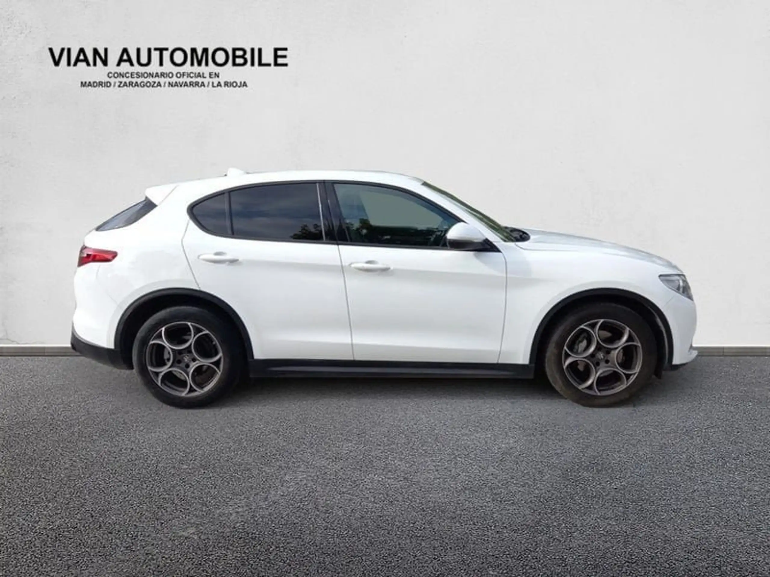 Alfa Romeo - Stelvio