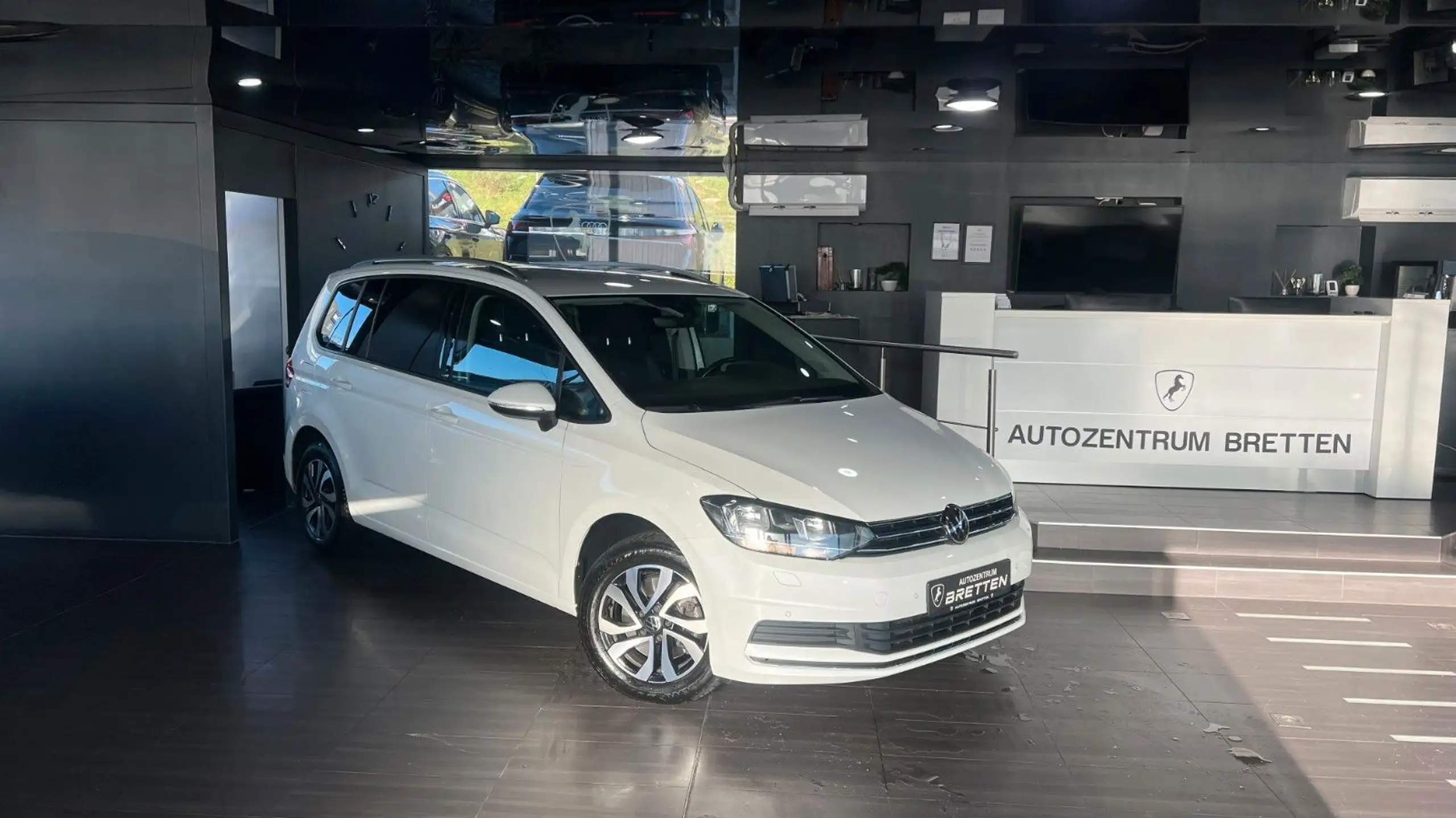 Volkswagen Touran 2021