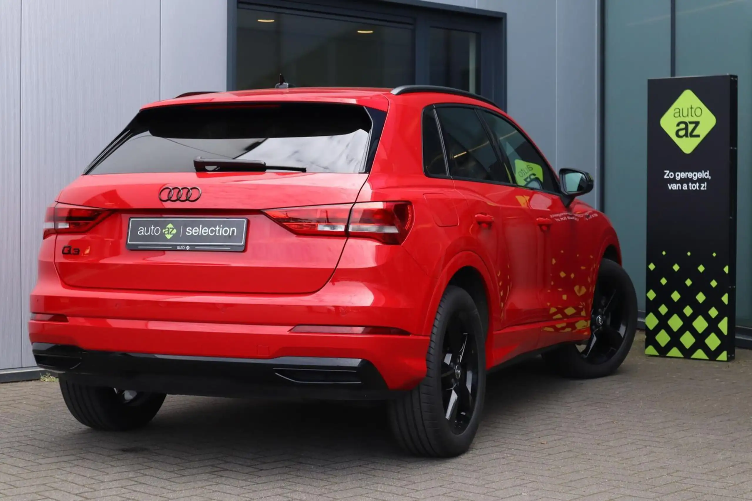 Audi - Q3