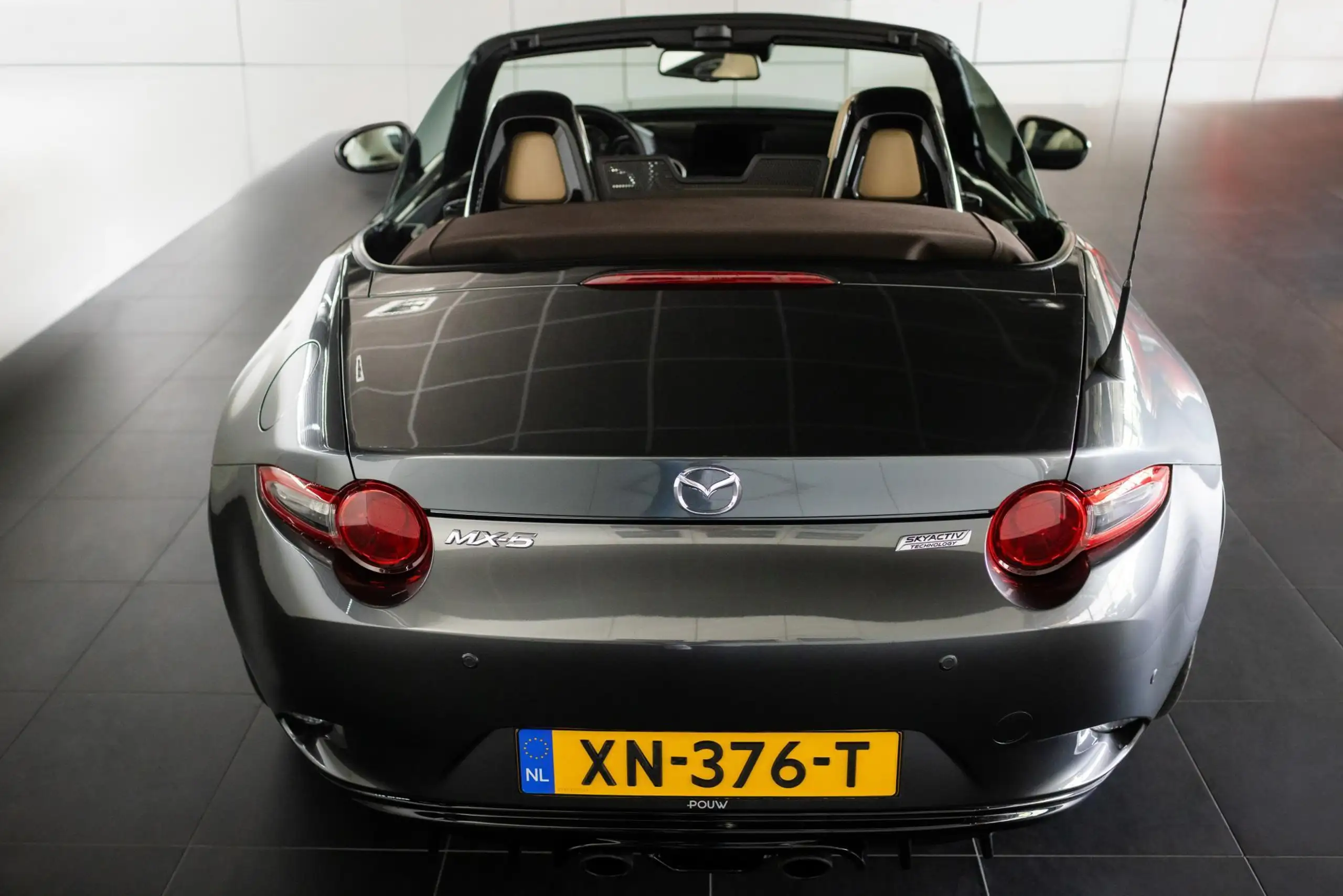 Mazda - MX-5