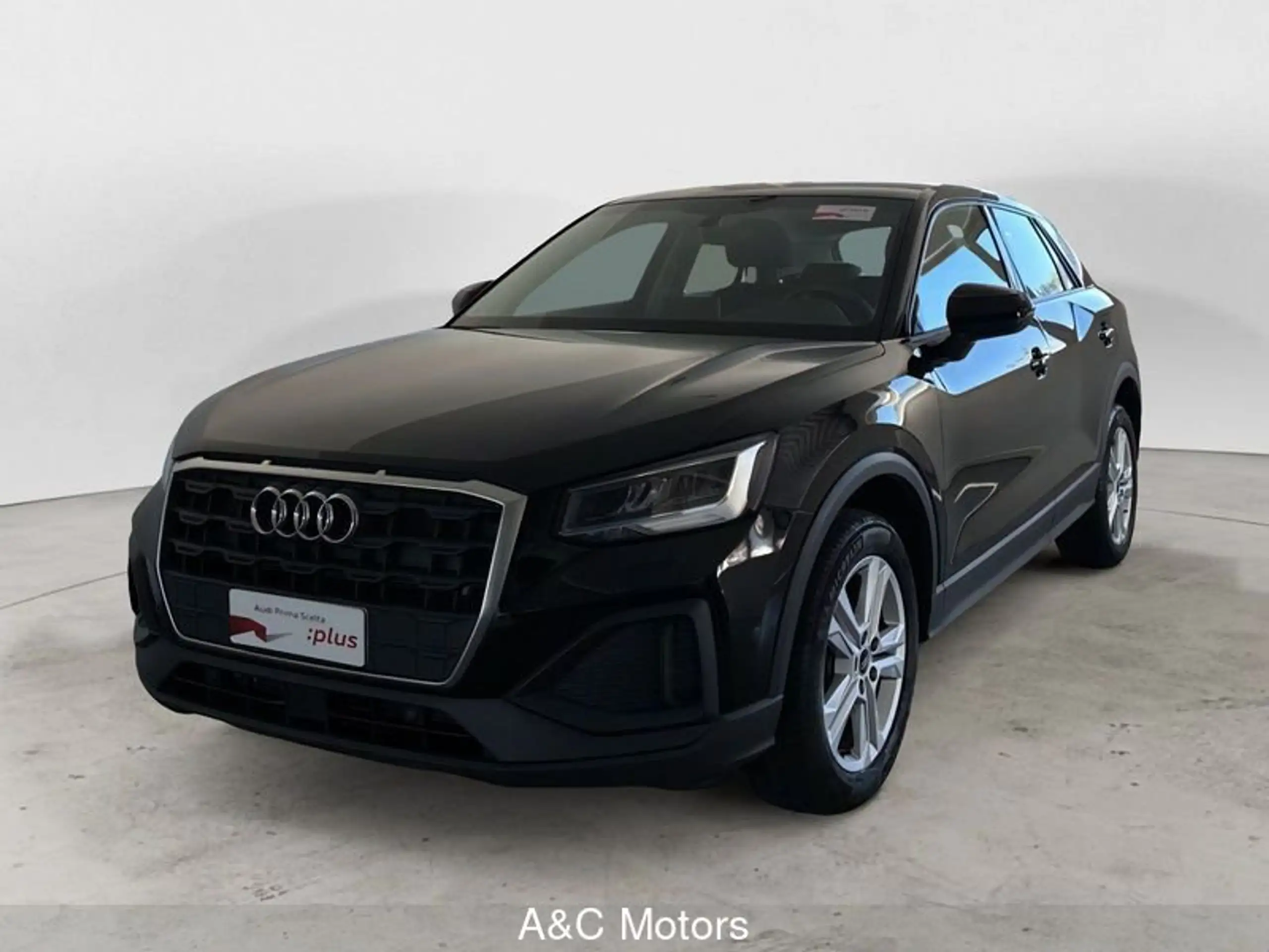 Audi - Q2