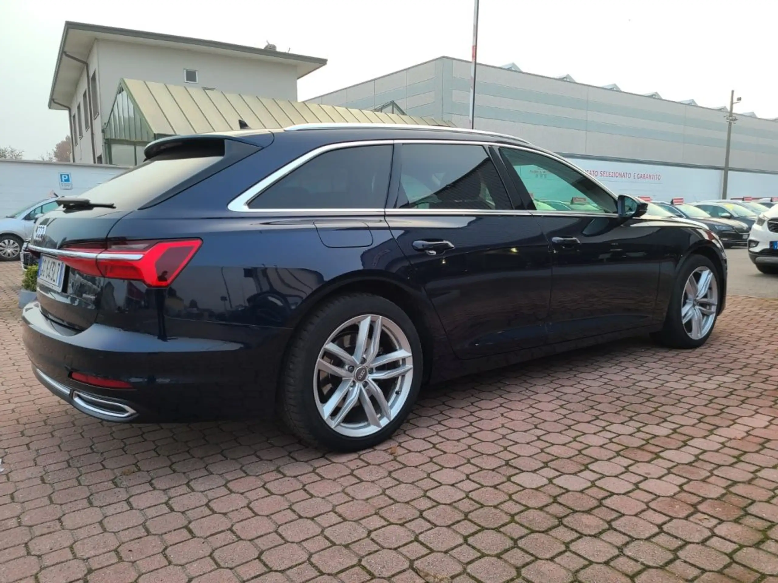 Audi - A6