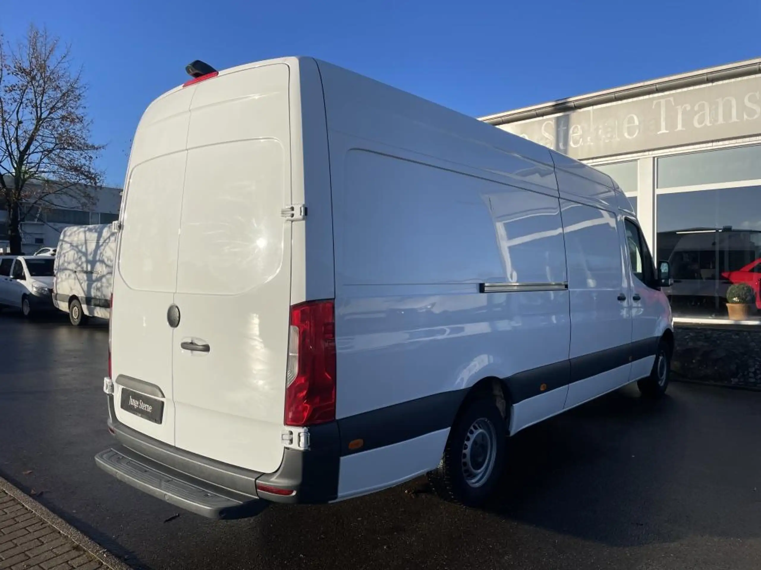 Mercedes-Benz - Sprinter