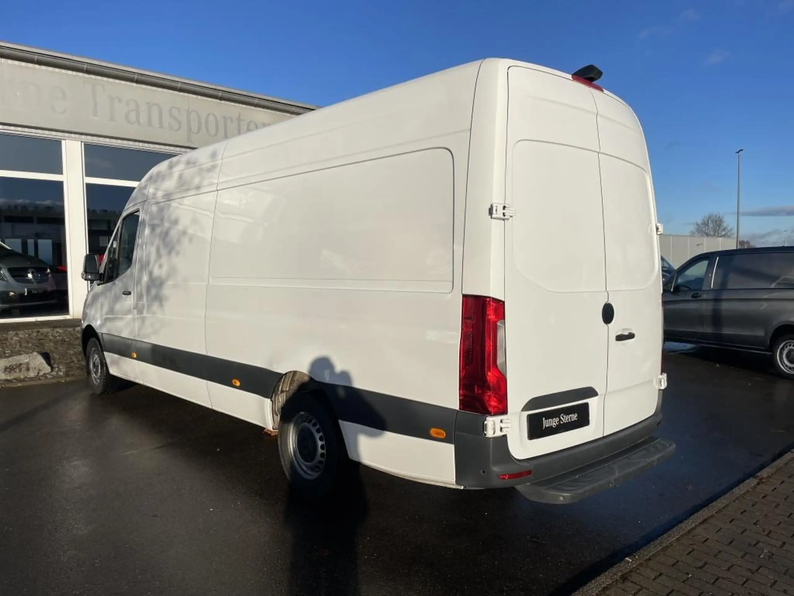 Mercedes-Benz - Sprinter