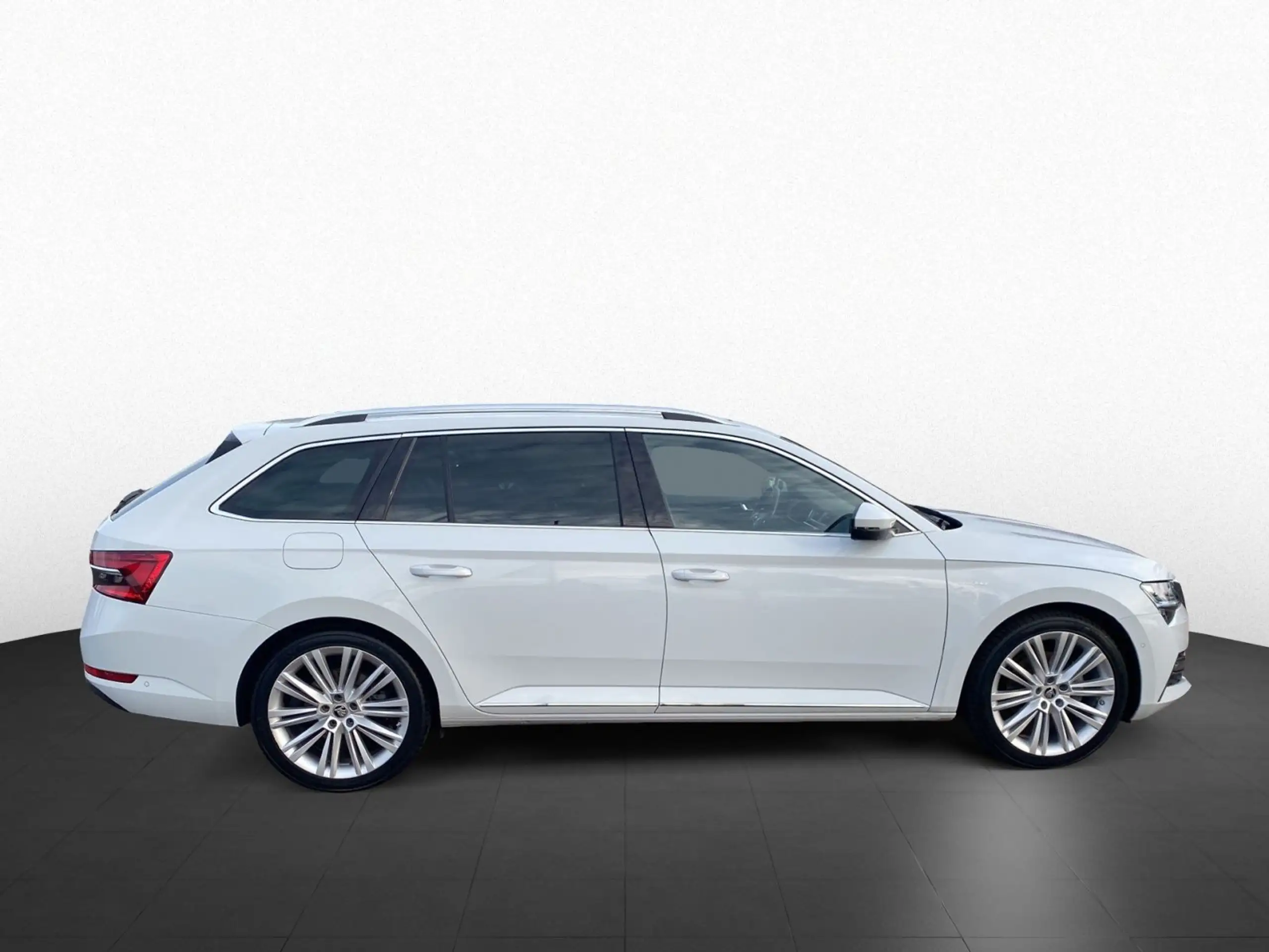 Skoda - Superb