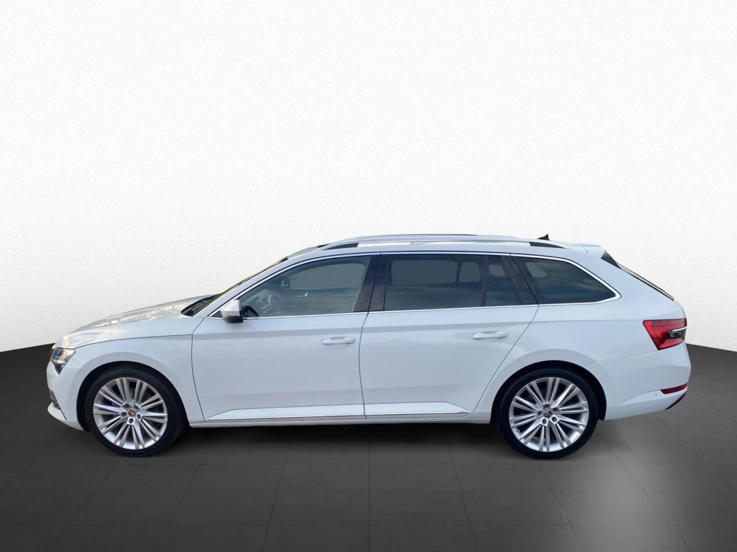 Skoda - Superb