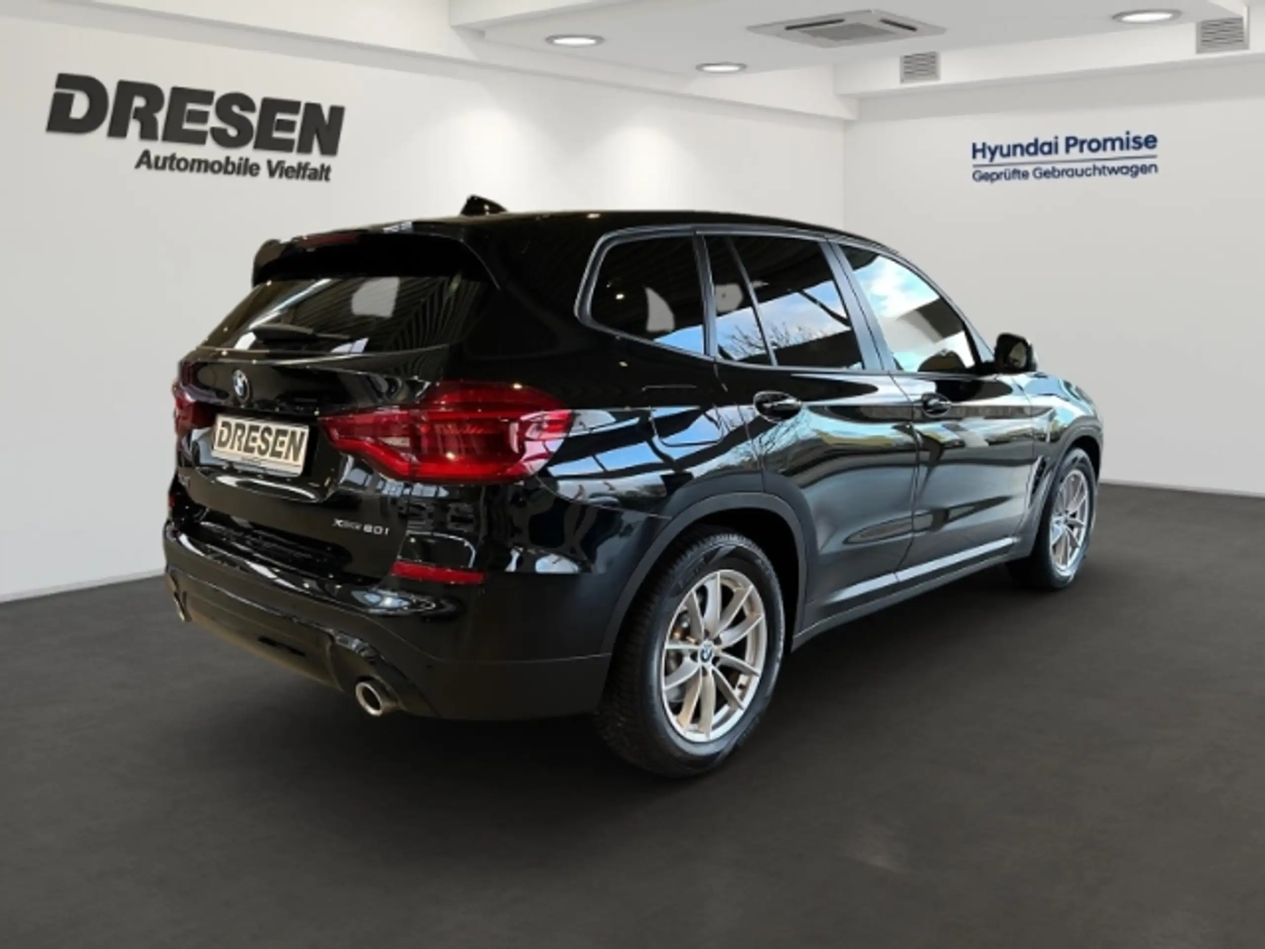 BMW - X3