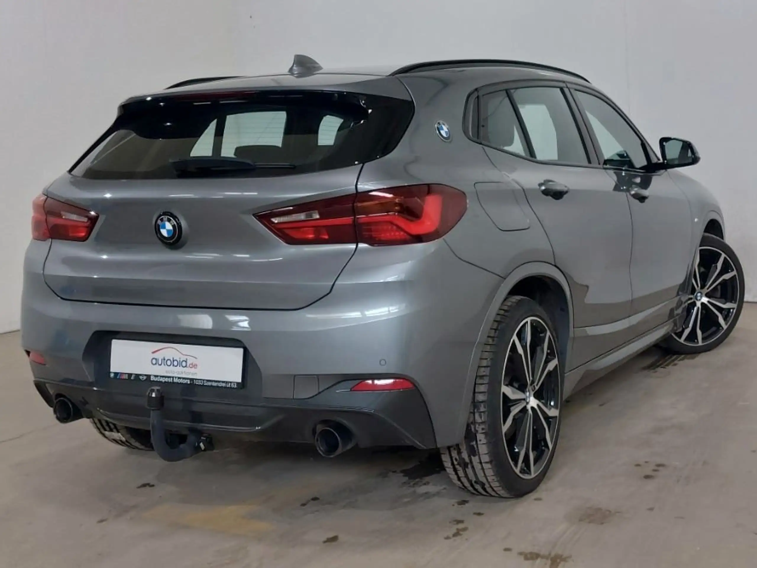 BMW - X2