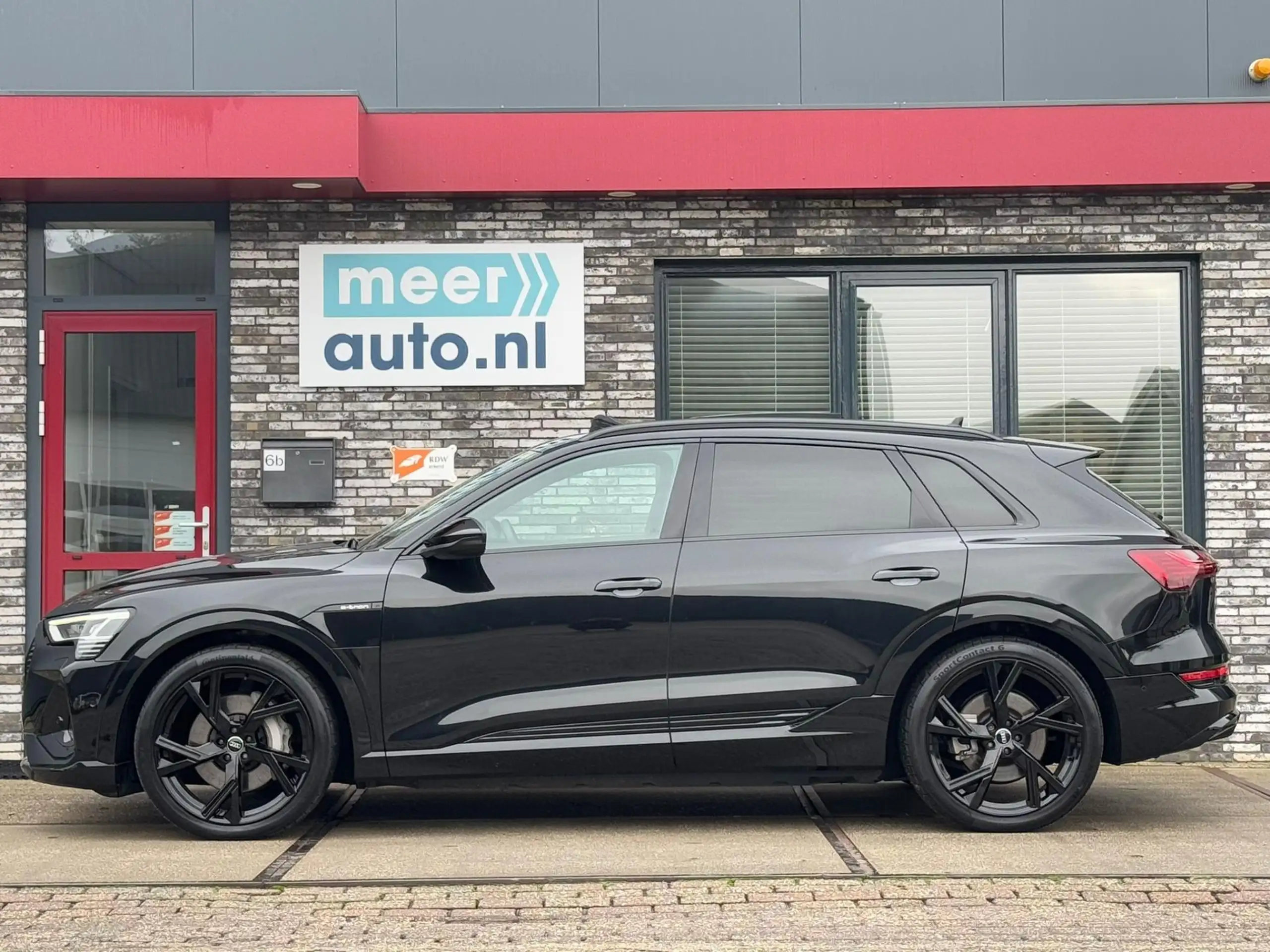 Audi - e-tron