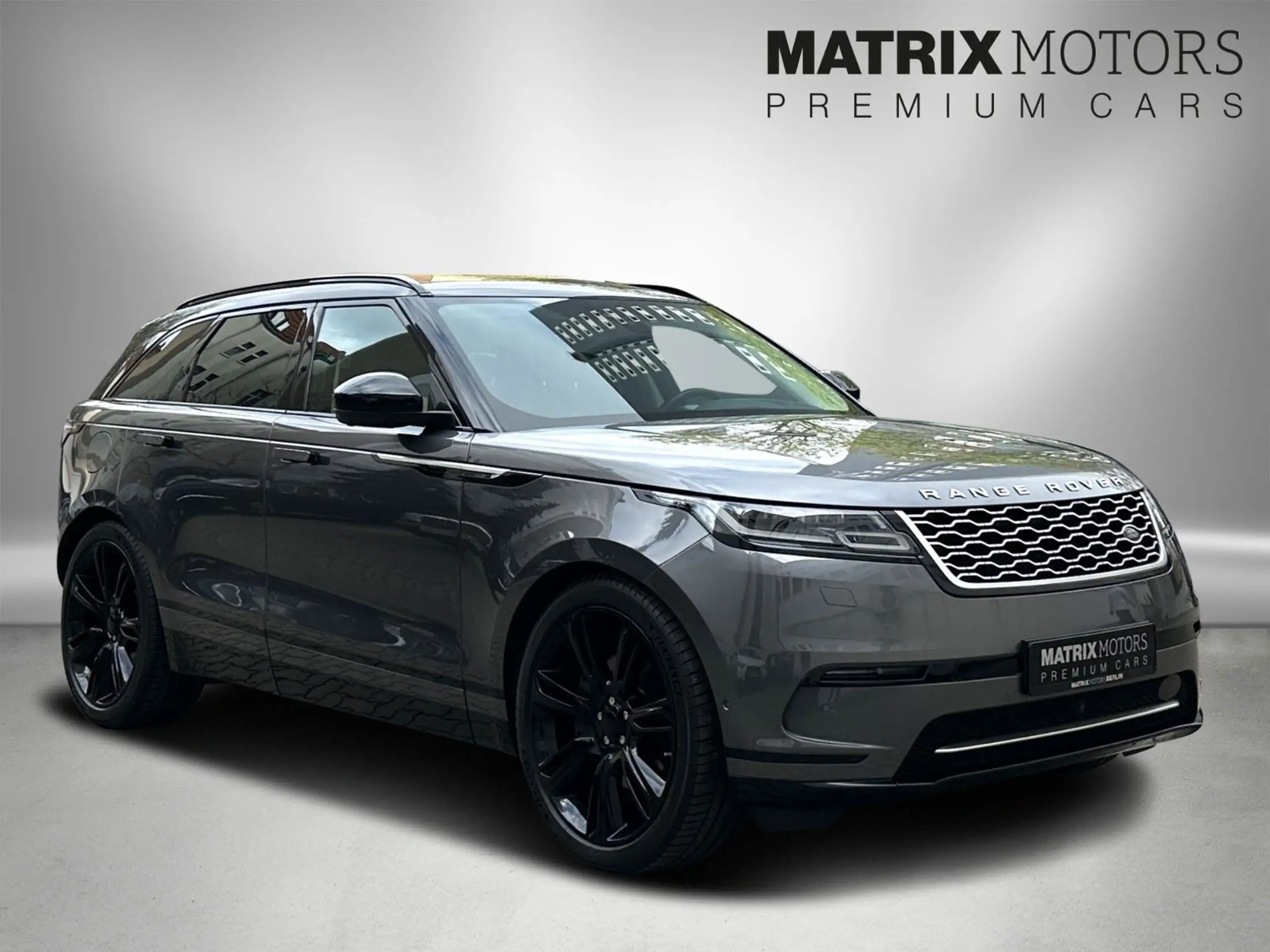 Land Rover - Range Rover Velar