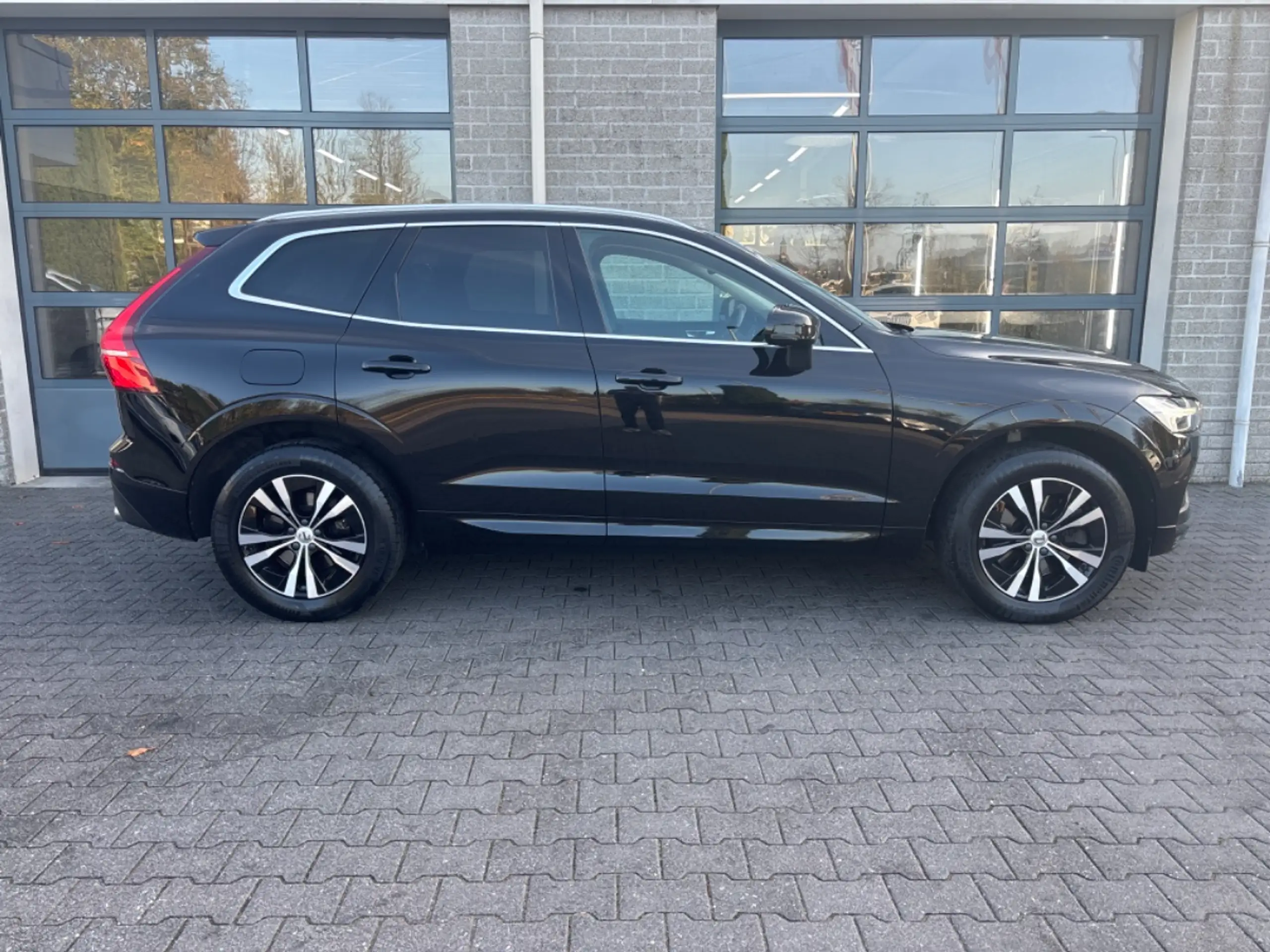 Volvo - XC60