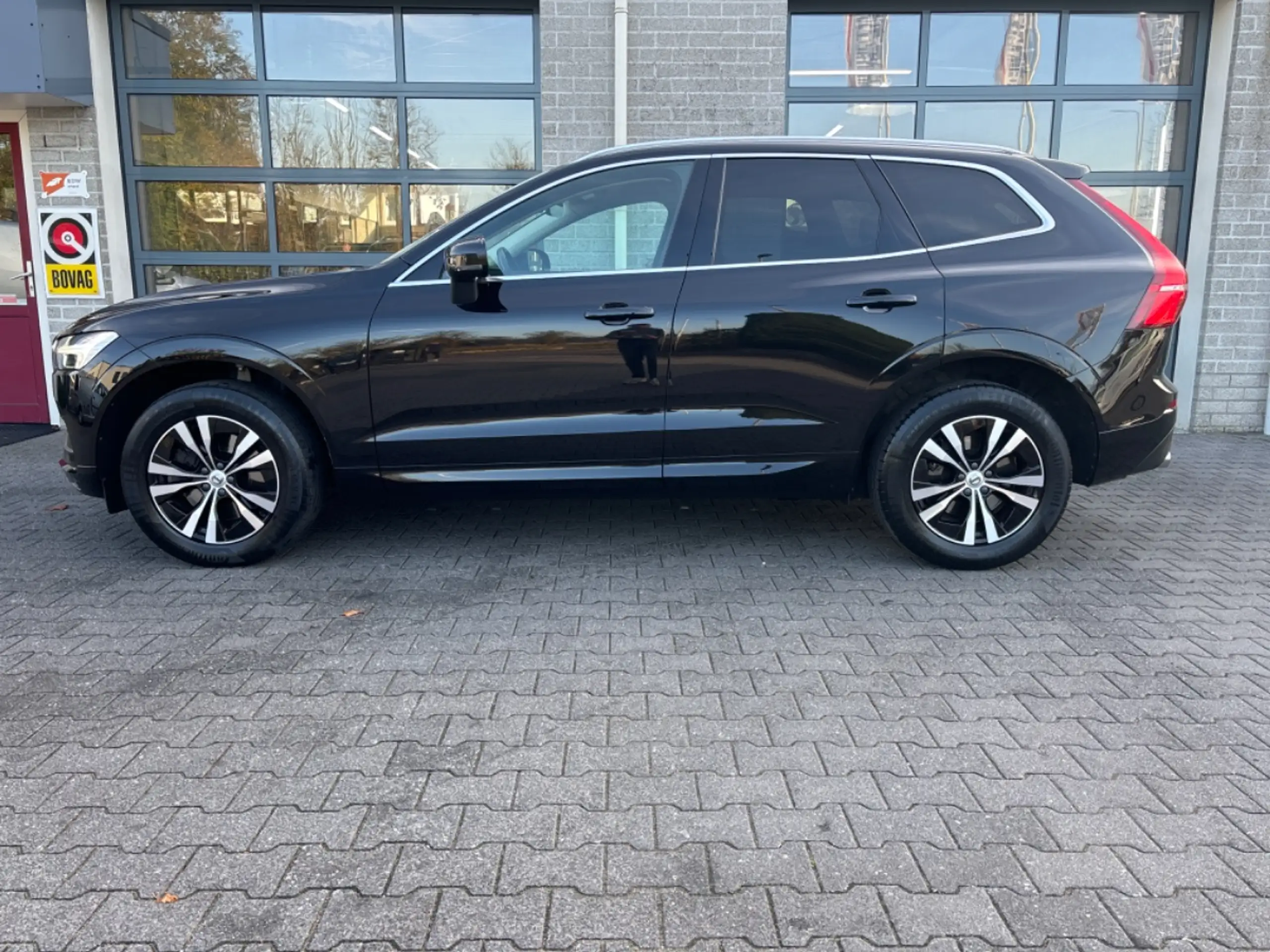 Volvo - XC60