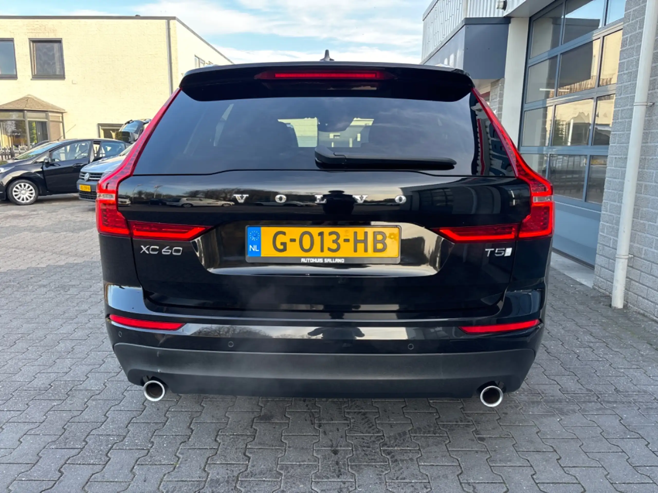 Volvo - XC60